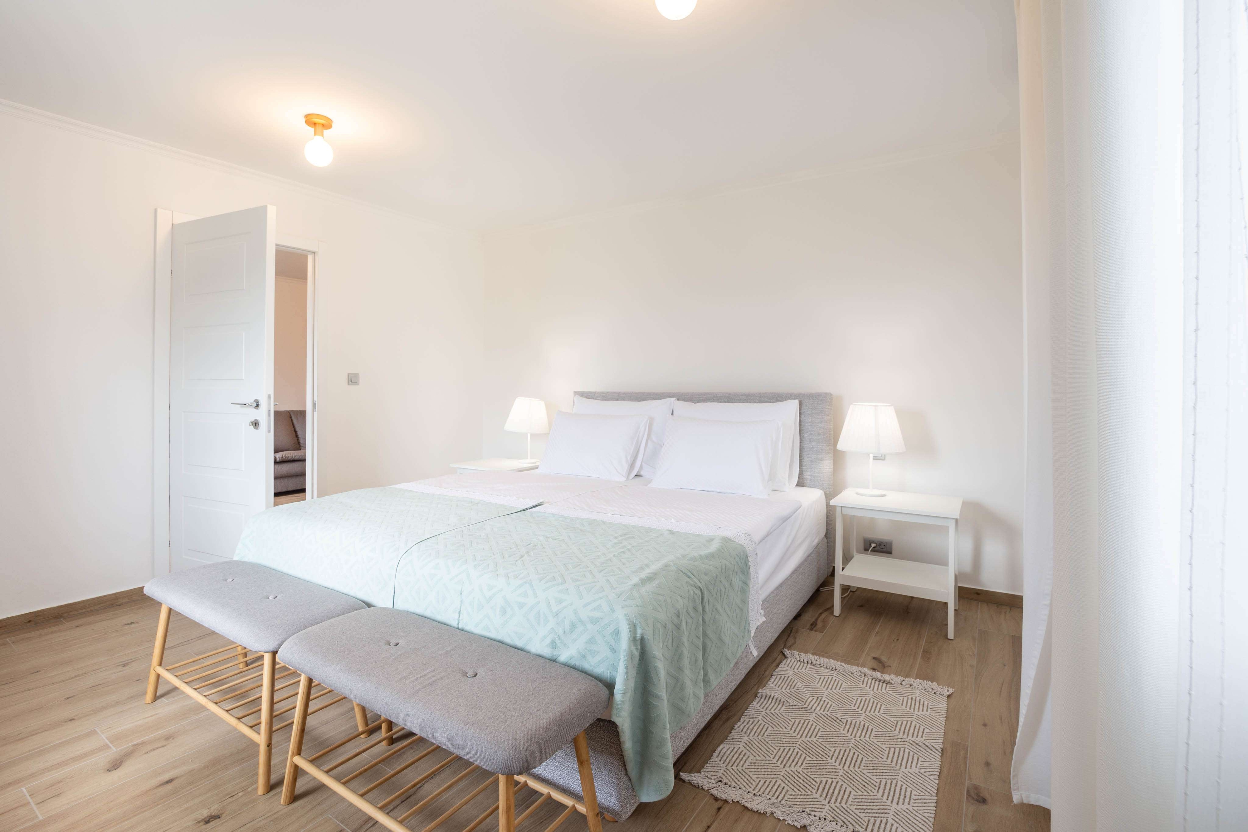 Three bedroom apartment with balcony Otok, Zagora  A-a