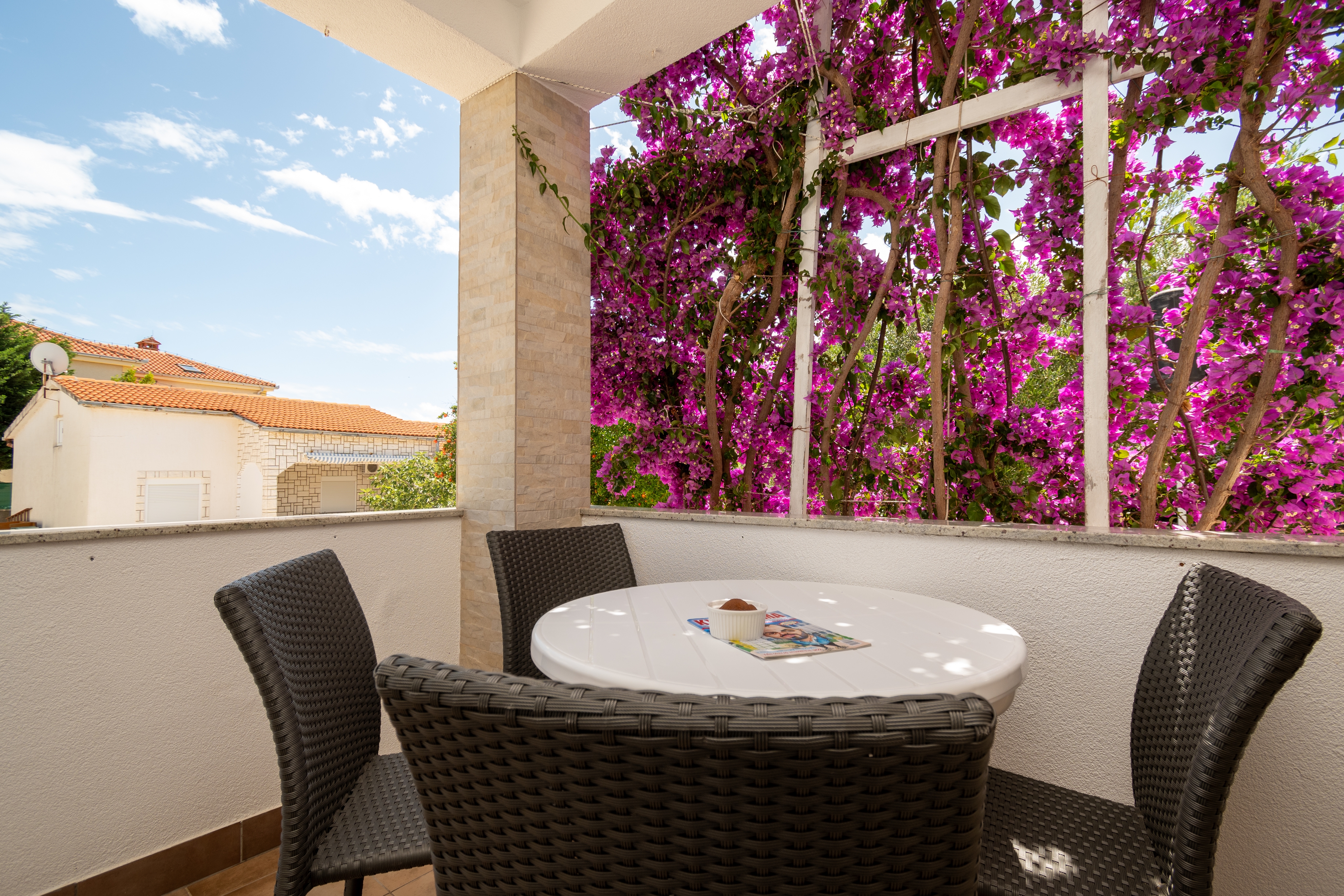 Three bedroom apartment with terrace Vir  A-a