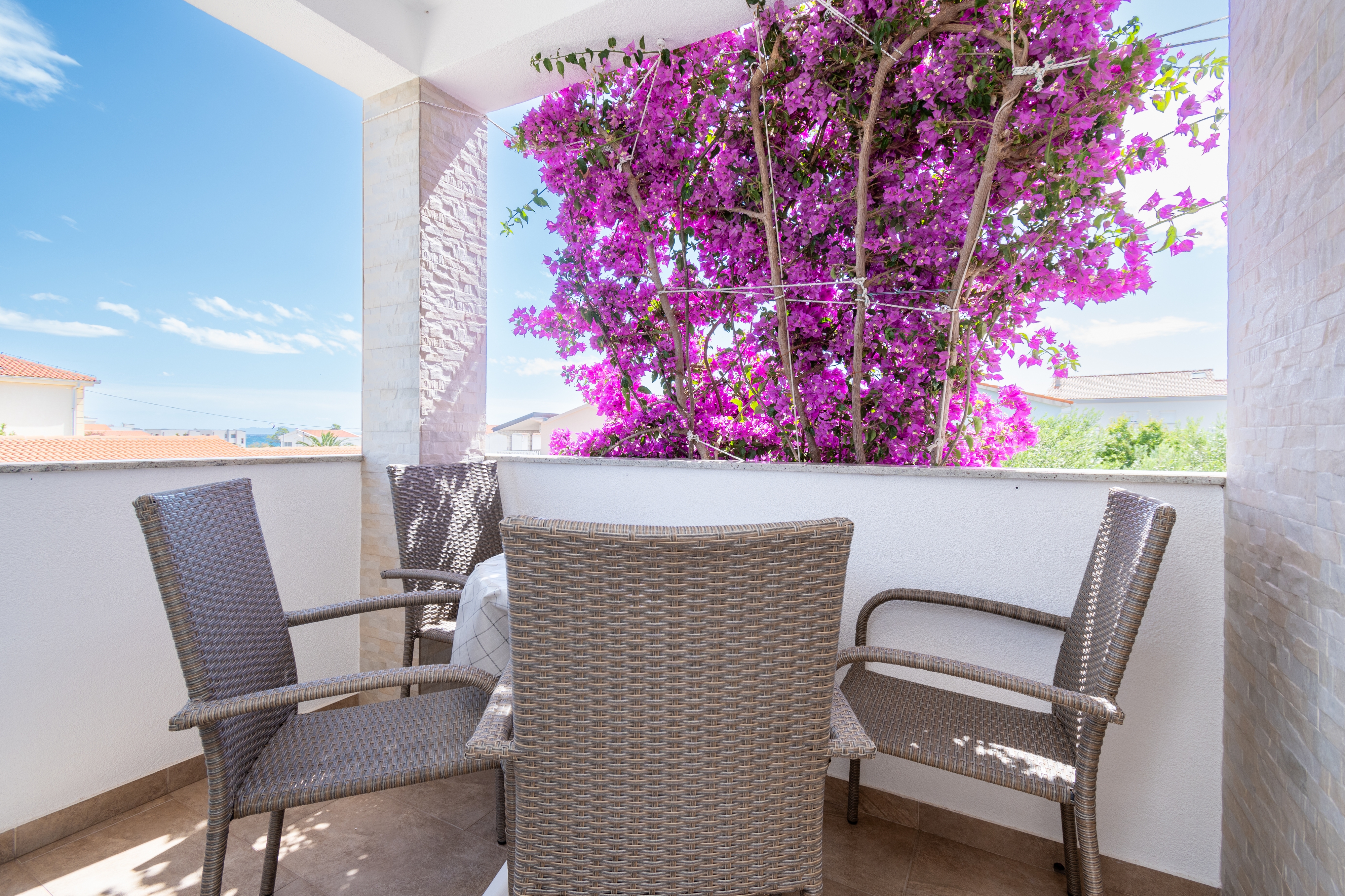 One bedroom apartment with terrace and sea view Vir (A-23221-d)