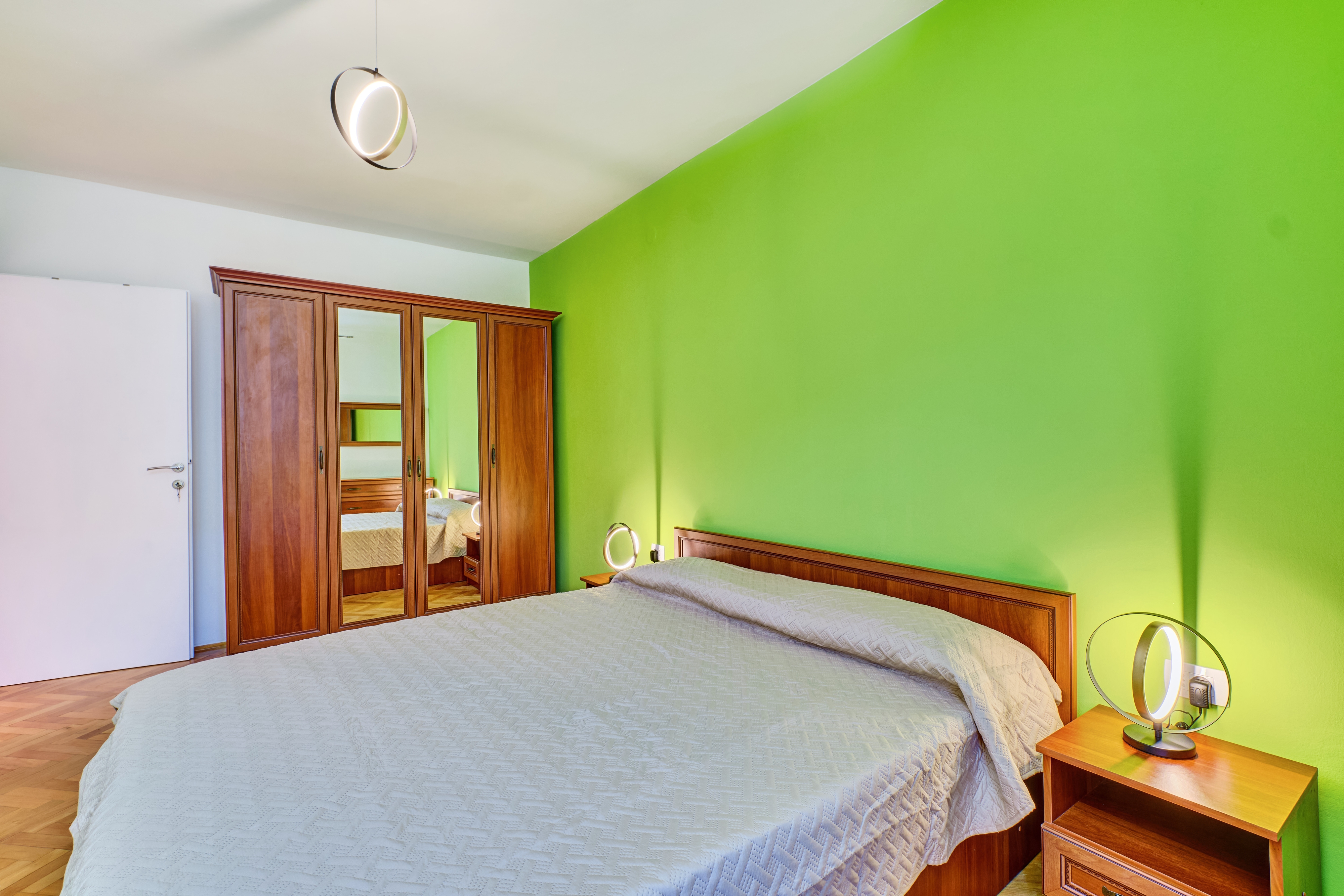 Three bedroom apartment with balcony and sea view Martinšćica, Cres  A-a