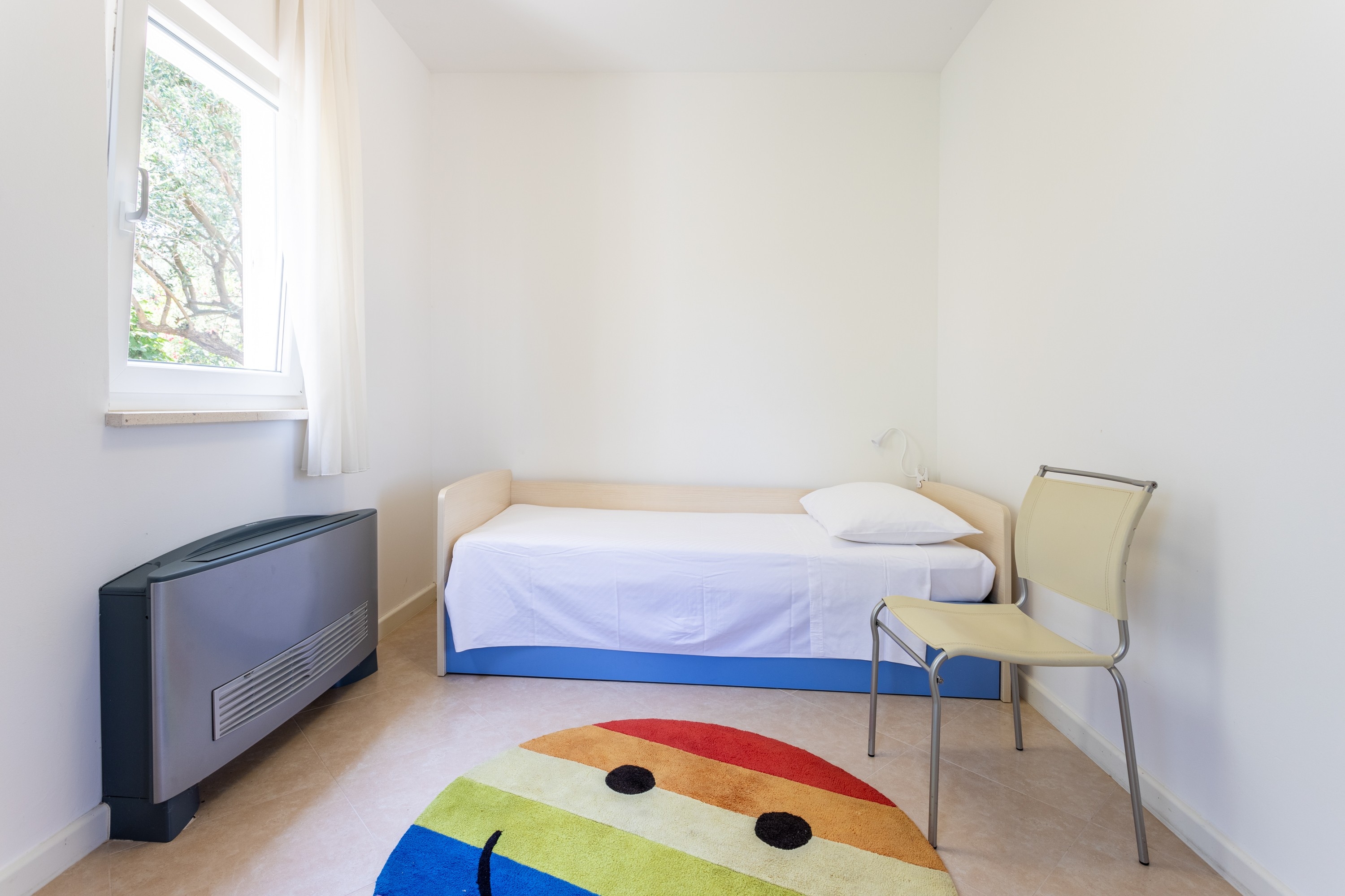 Two bedroom apartment with terrace and sea view Splitska, Brač  A-a