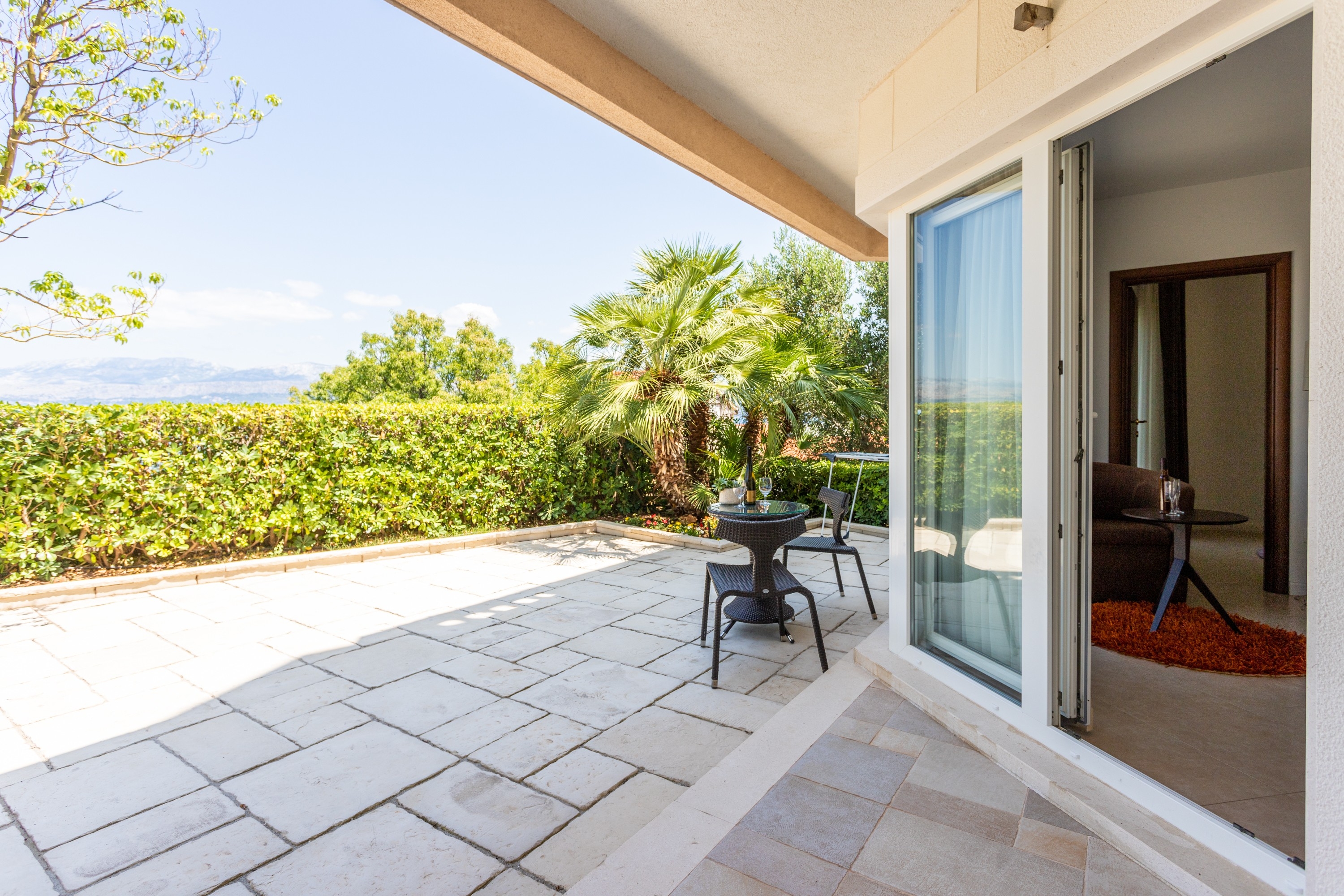 Two bedroom apartment with terrace and sea view Splitska, Brač (A-23224-a)