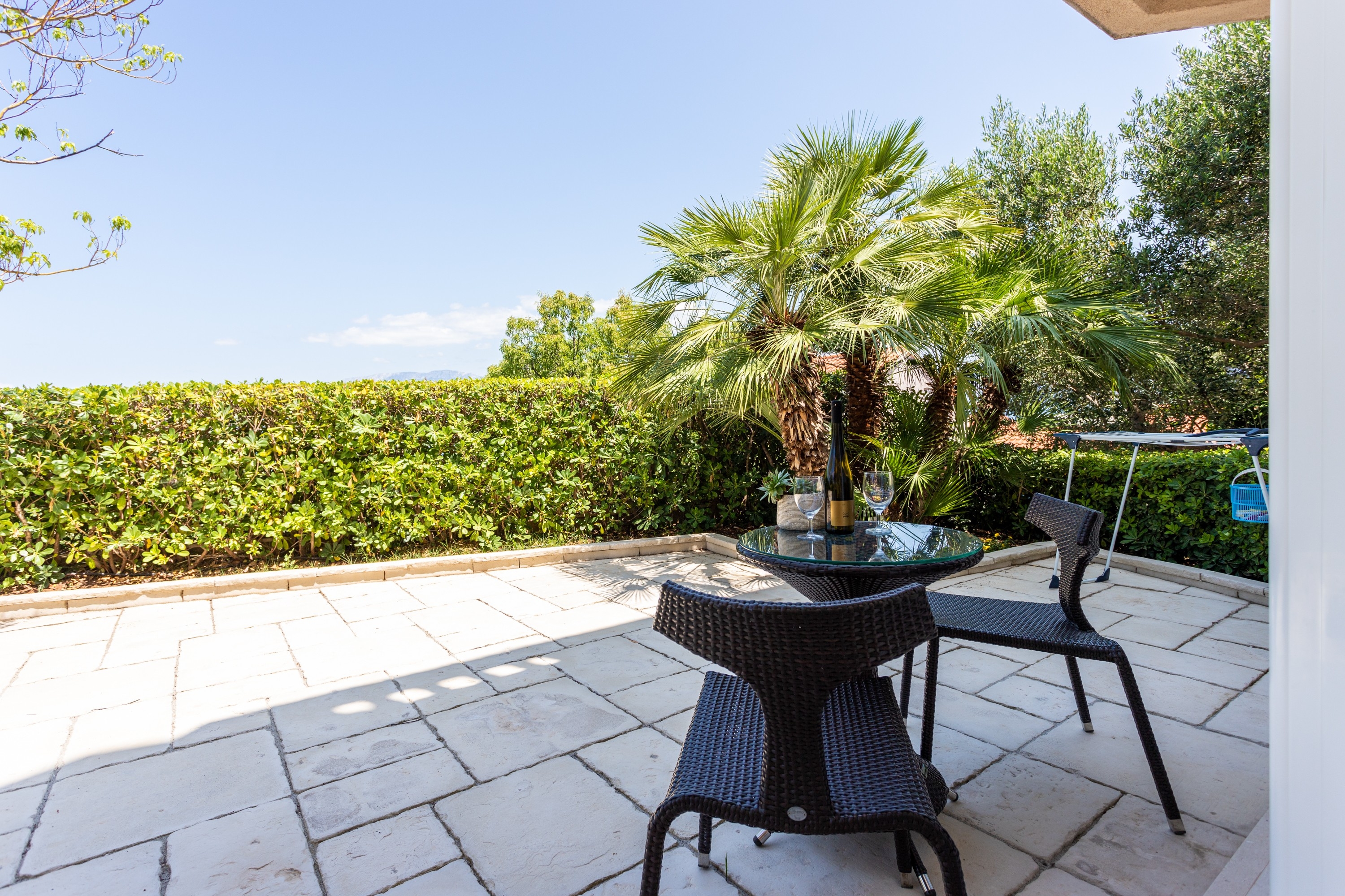 Two bedroom apartment with terrace and sea view Splitska, Brač  A-a