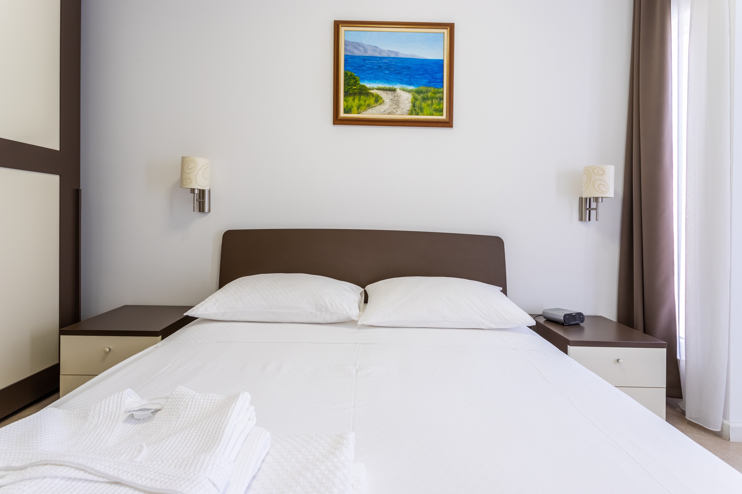 Two bedroom apartment with terrace Splitska, Brač  A-b
