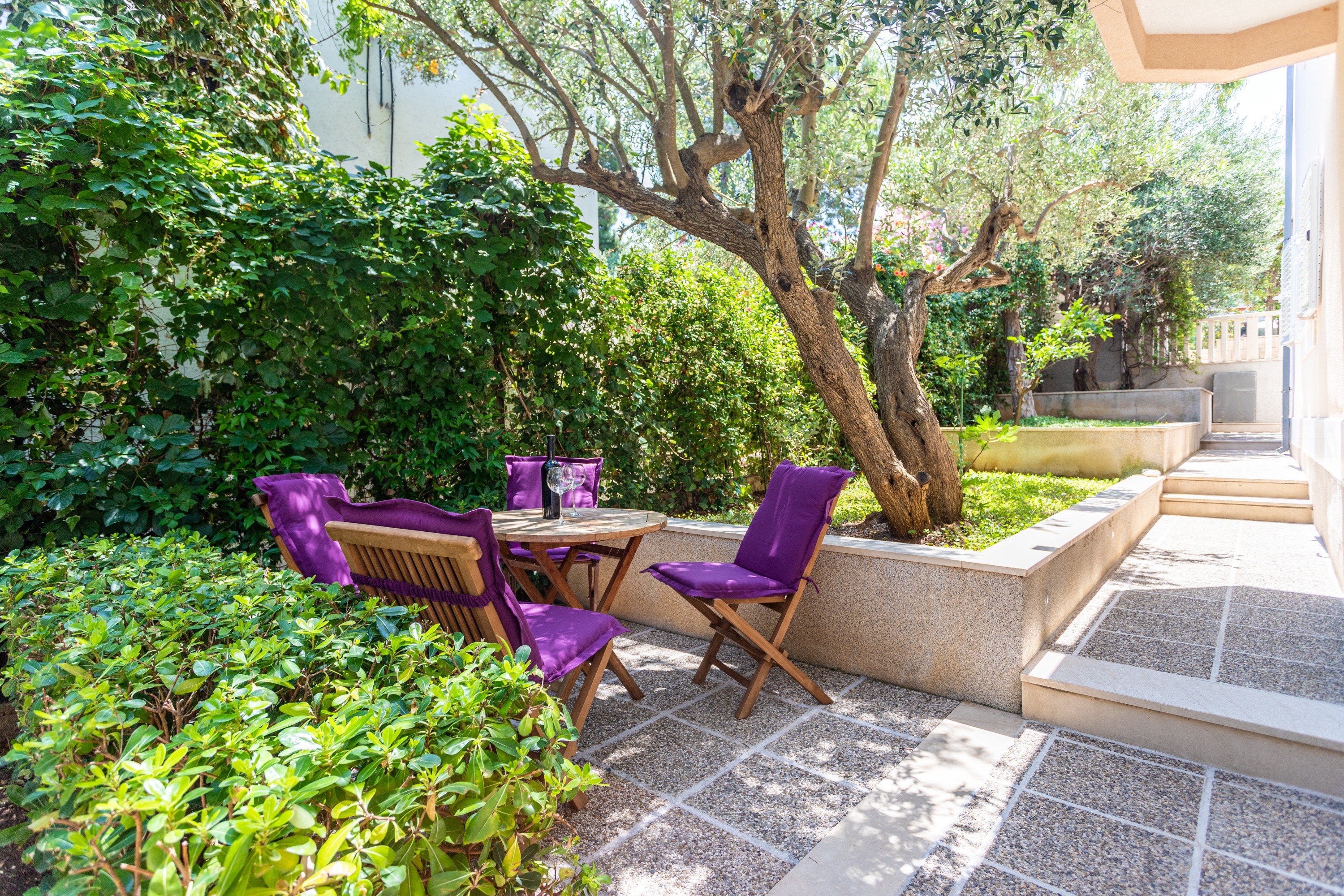 Two bedroom apartment with terrace Splitska, Brač  A-b