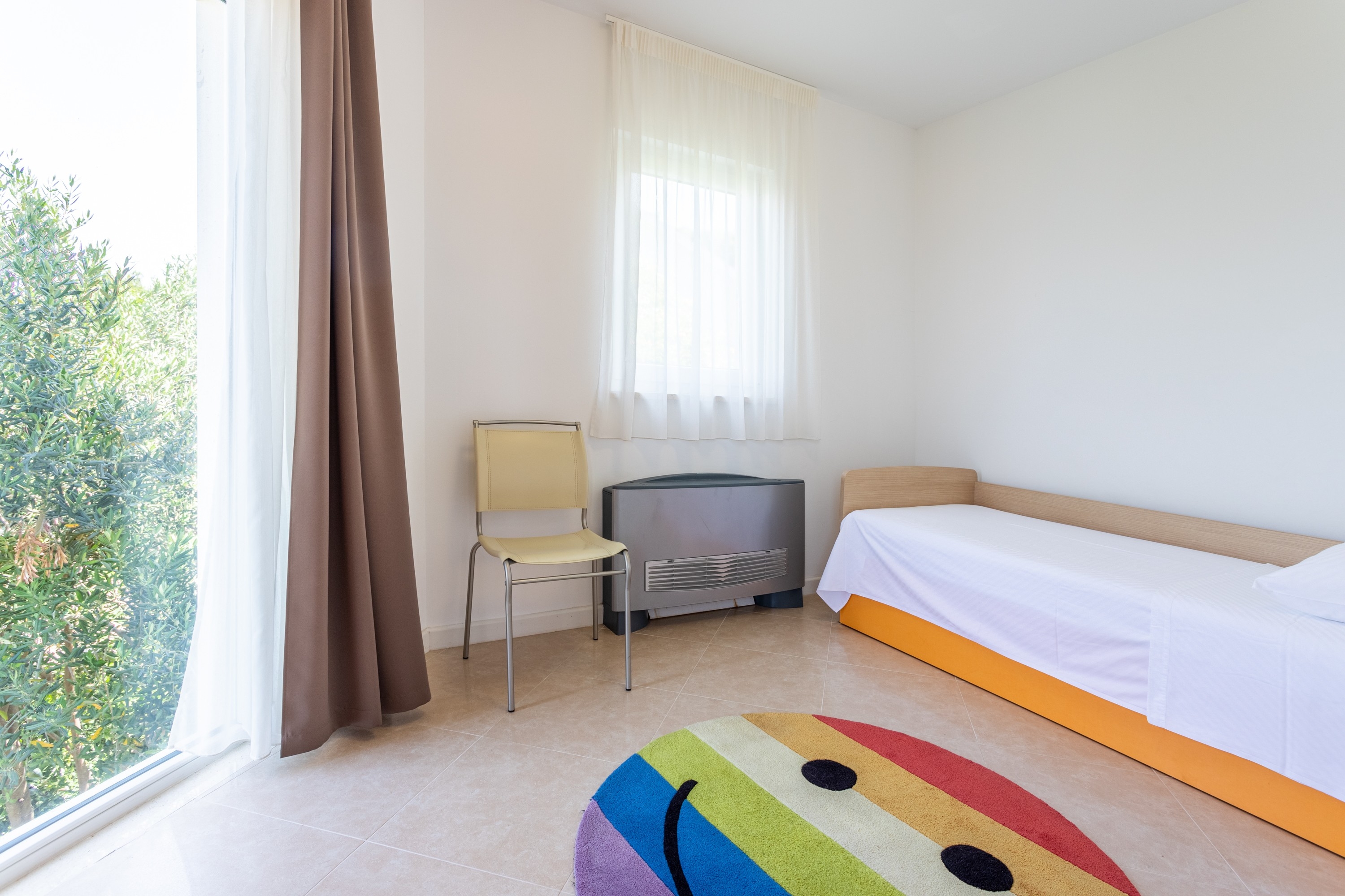 Two bedroom apartment with terrace and sea view Splitska, Brač  A-c
