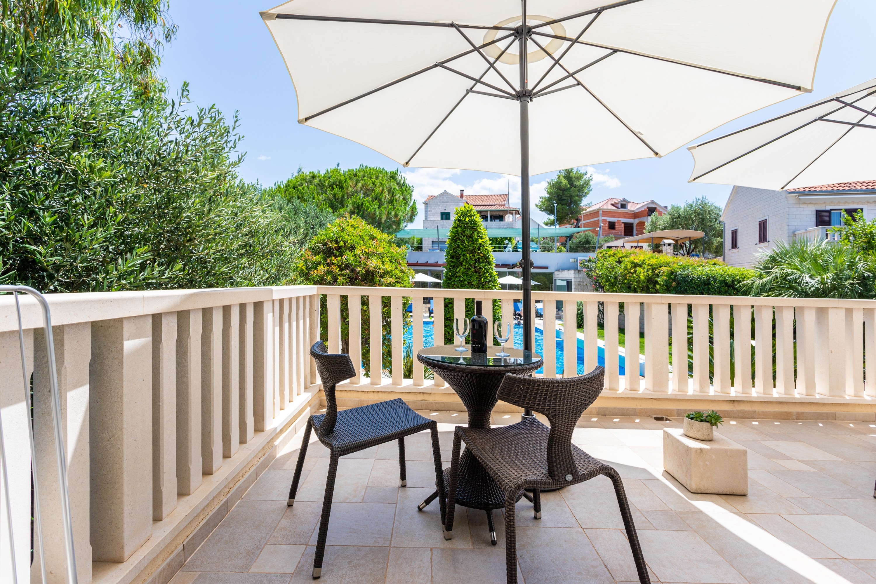 Studio flat with terrace Splitska, Brač (AS-23224-c) Studio flat with terrace Splitska, Brač (AS-23224-c)