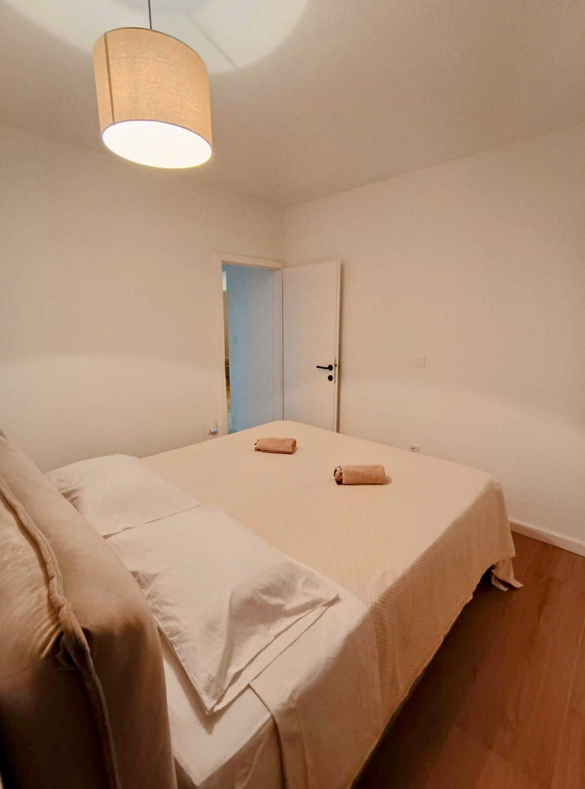 Two bedroom apartment with terrace and sea view Povlja, Brač  A-a