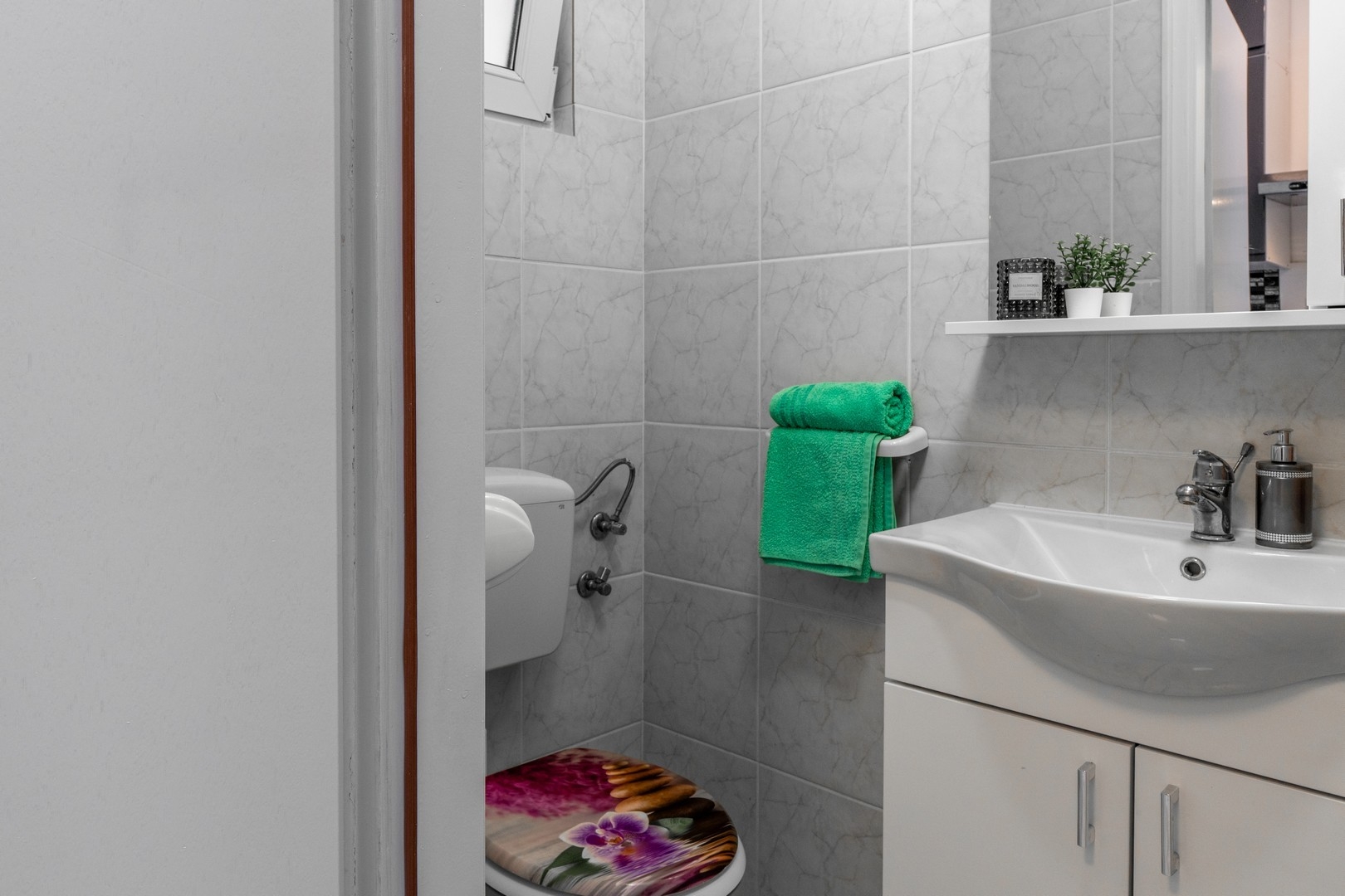 One bedroom apartment with terrace Vir  A-a