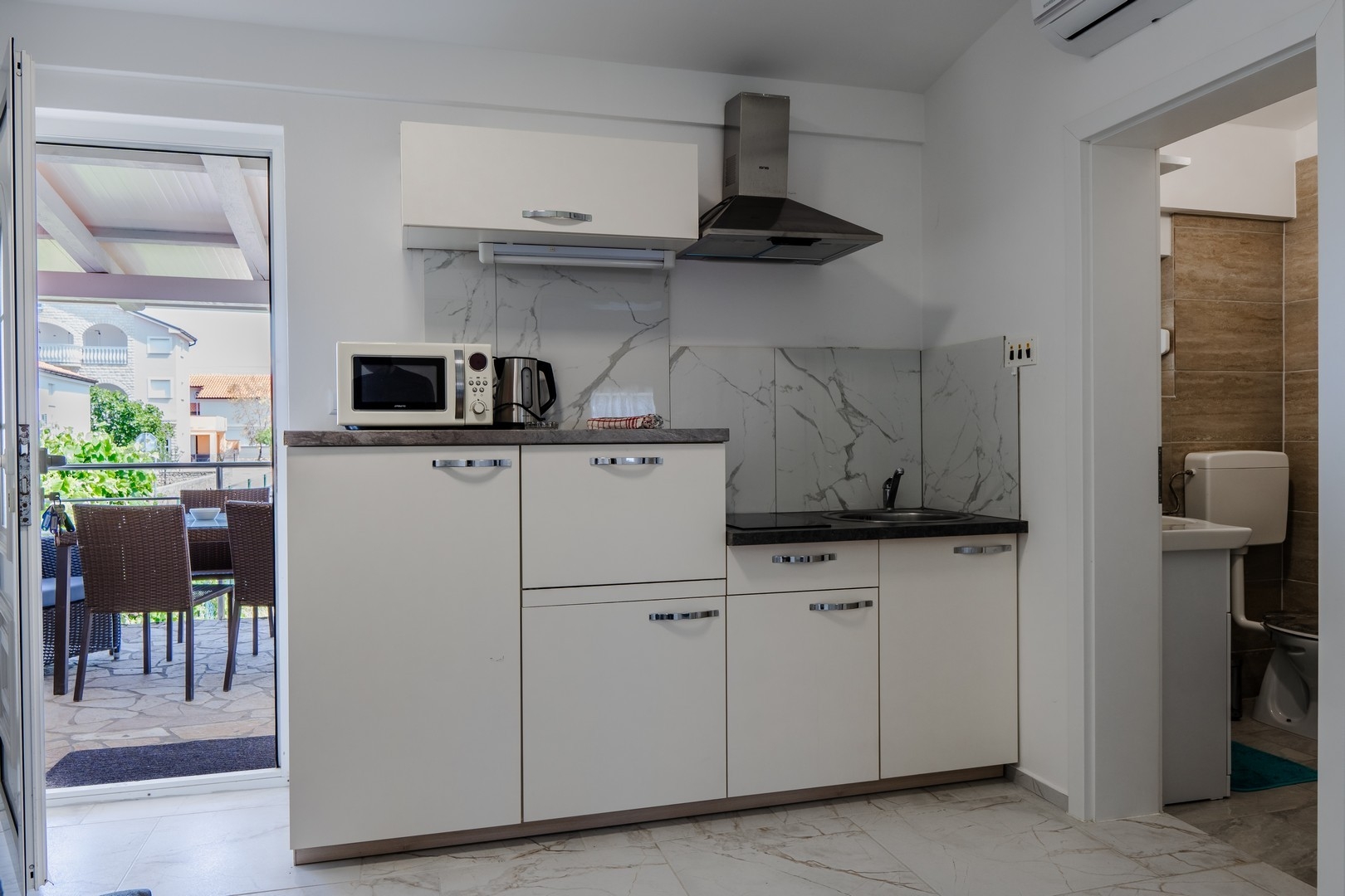 Two bedroom apartment with terrace Vir (A-23251-b)