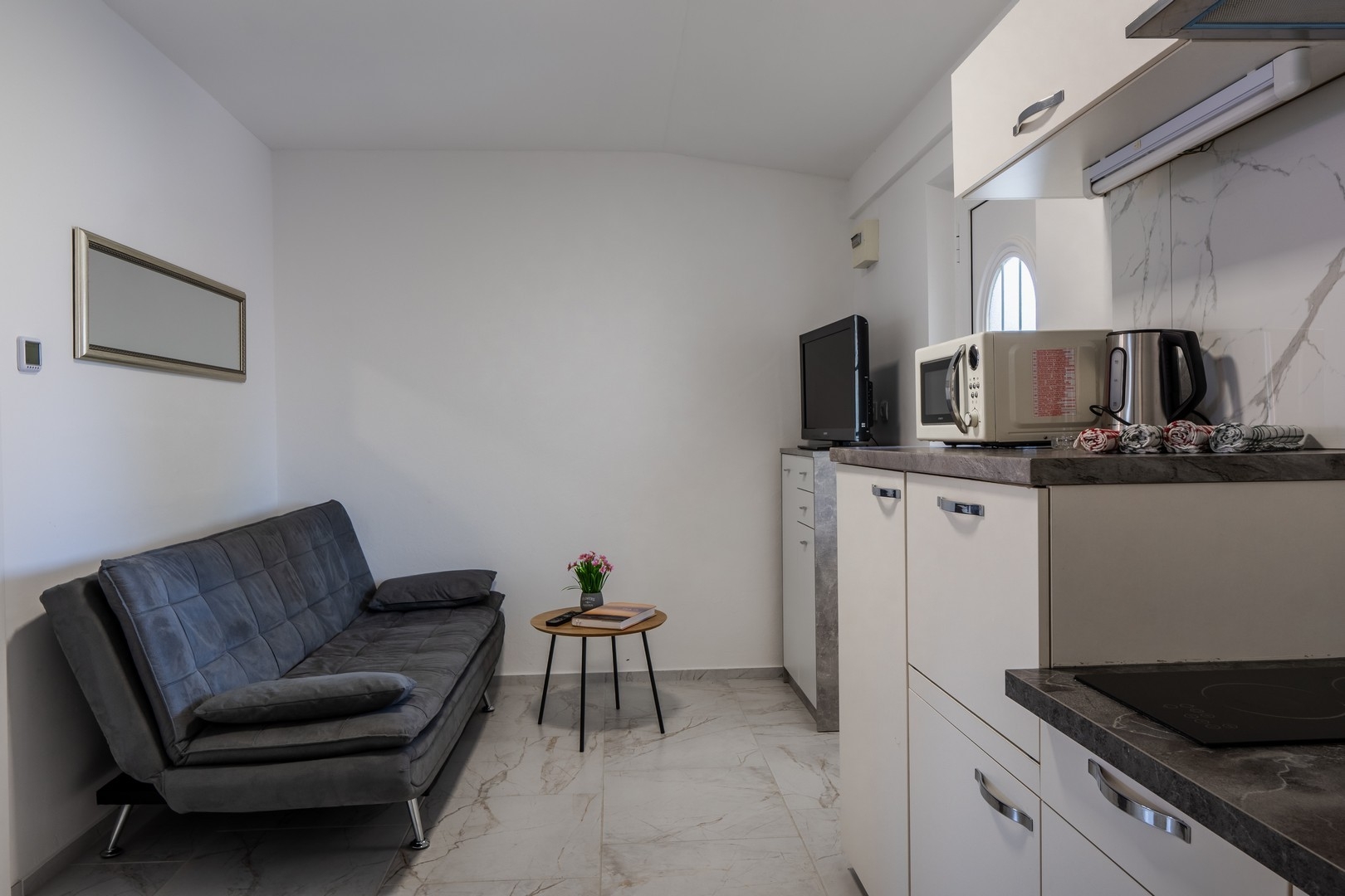 Two bedroom apartment with terrace Vir (A-23251-b) Two bedroom apartment with terrace Vir (A-23251-b)