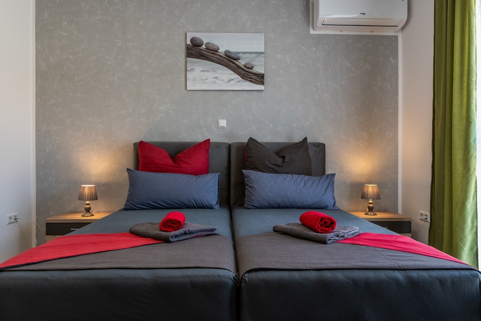 Three bedroom apartment with terrace Vir  A-a