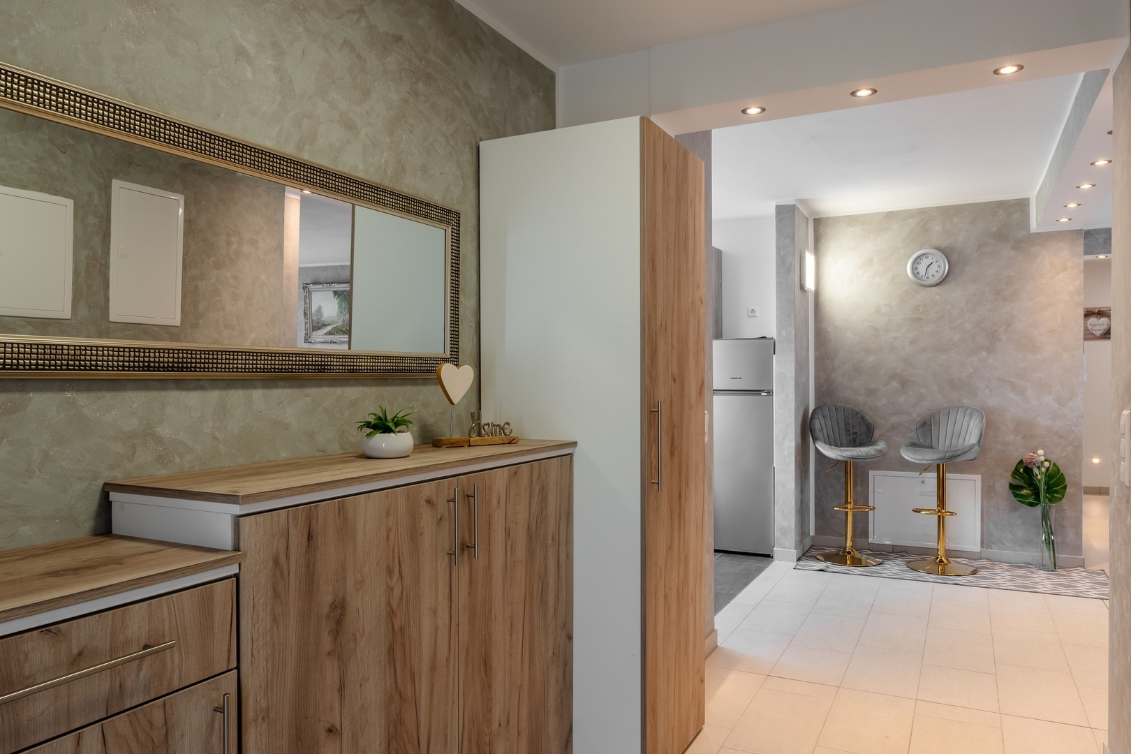 Three bedroom apartment with terrace Vir  A-a