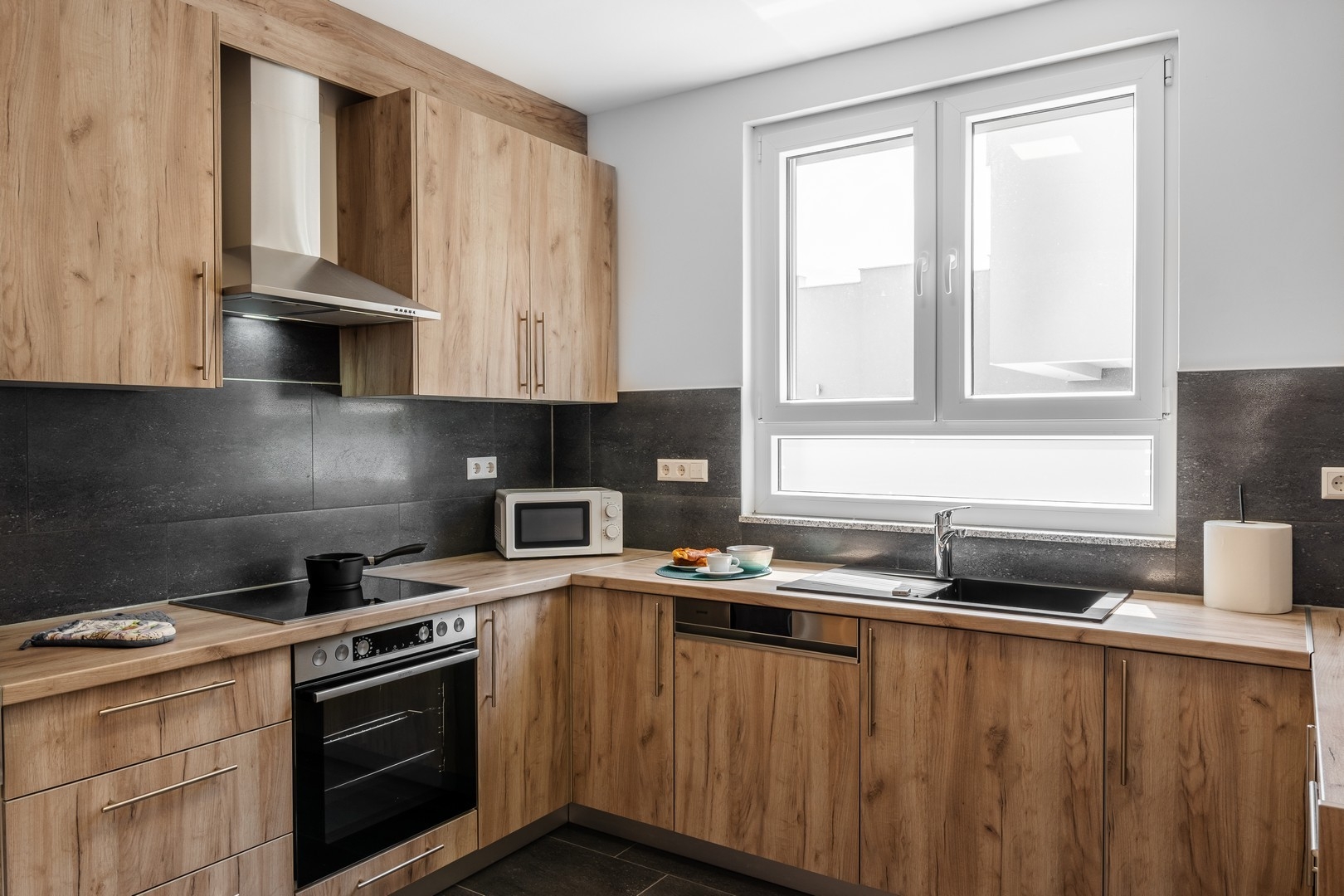Three bedroom apartment with terrace Vir  A-a