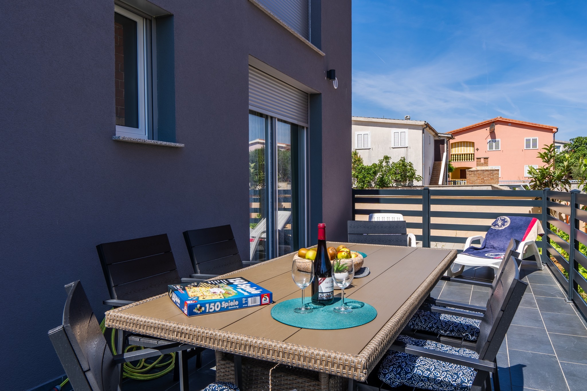 Three bedroom apartment with terrace Vir  A-a