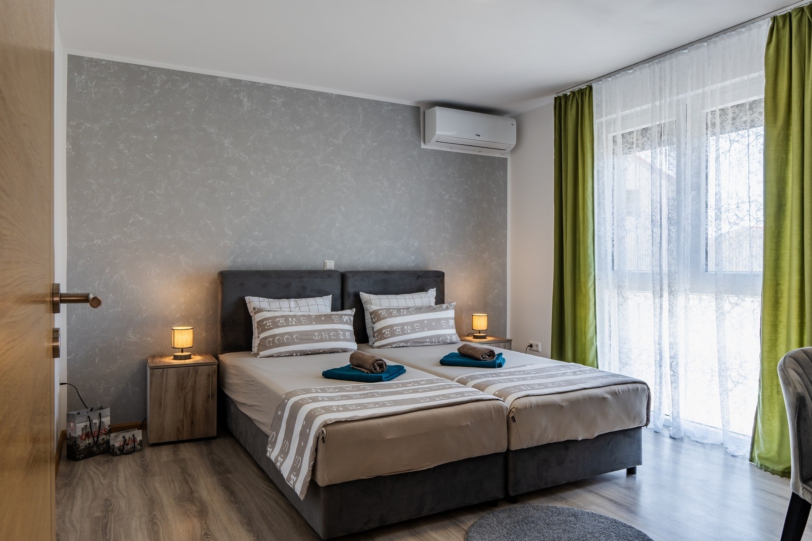 Three bedroom apartment with terrace Vir  A-b