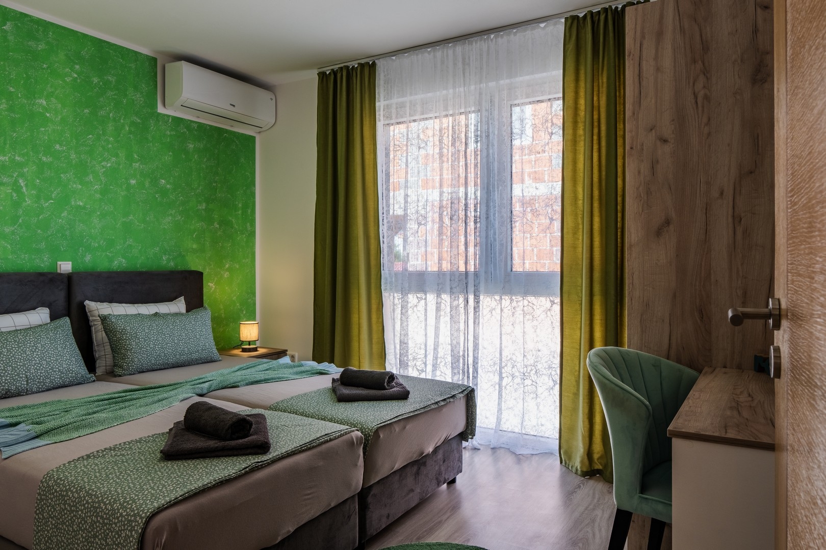 Three bedroom apartment with terrace Vir  A-b
