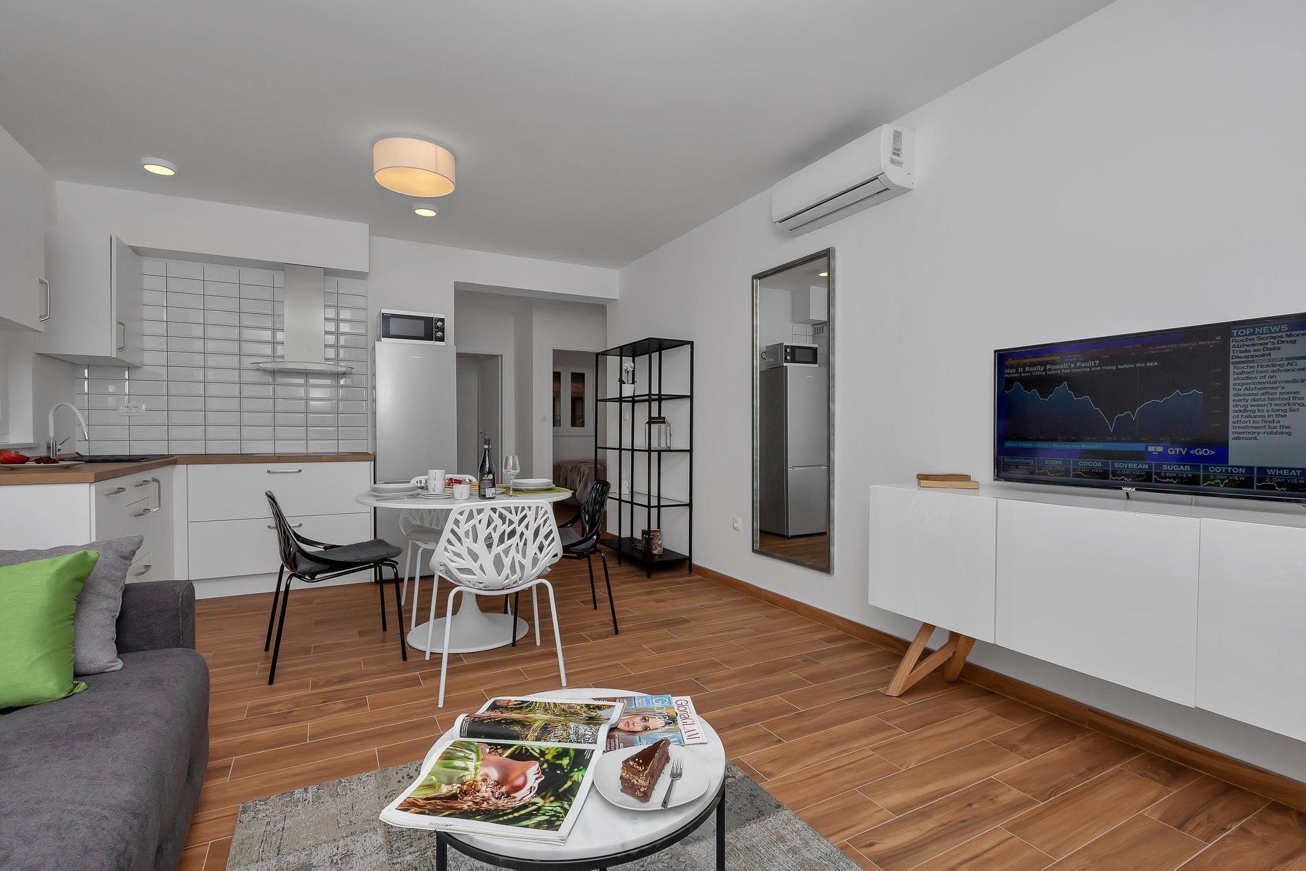 Two bedroom apartment with balcony Tučepi, Makarska (A-23256-f)