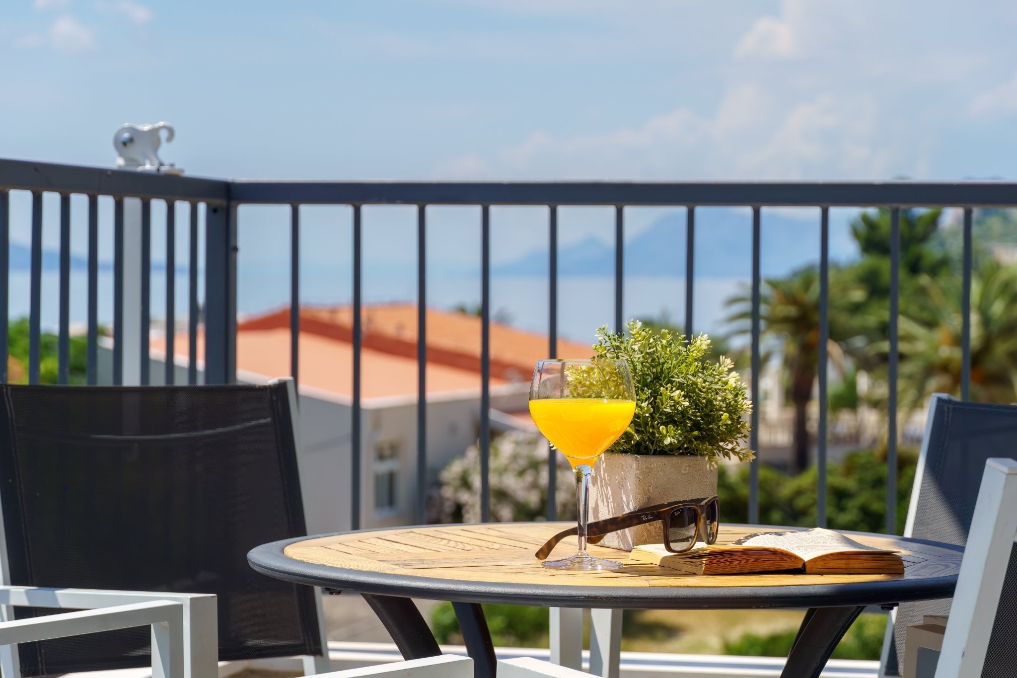 Two bedroom apartment with balcony and sea view Tučepi, Makarska  A-h