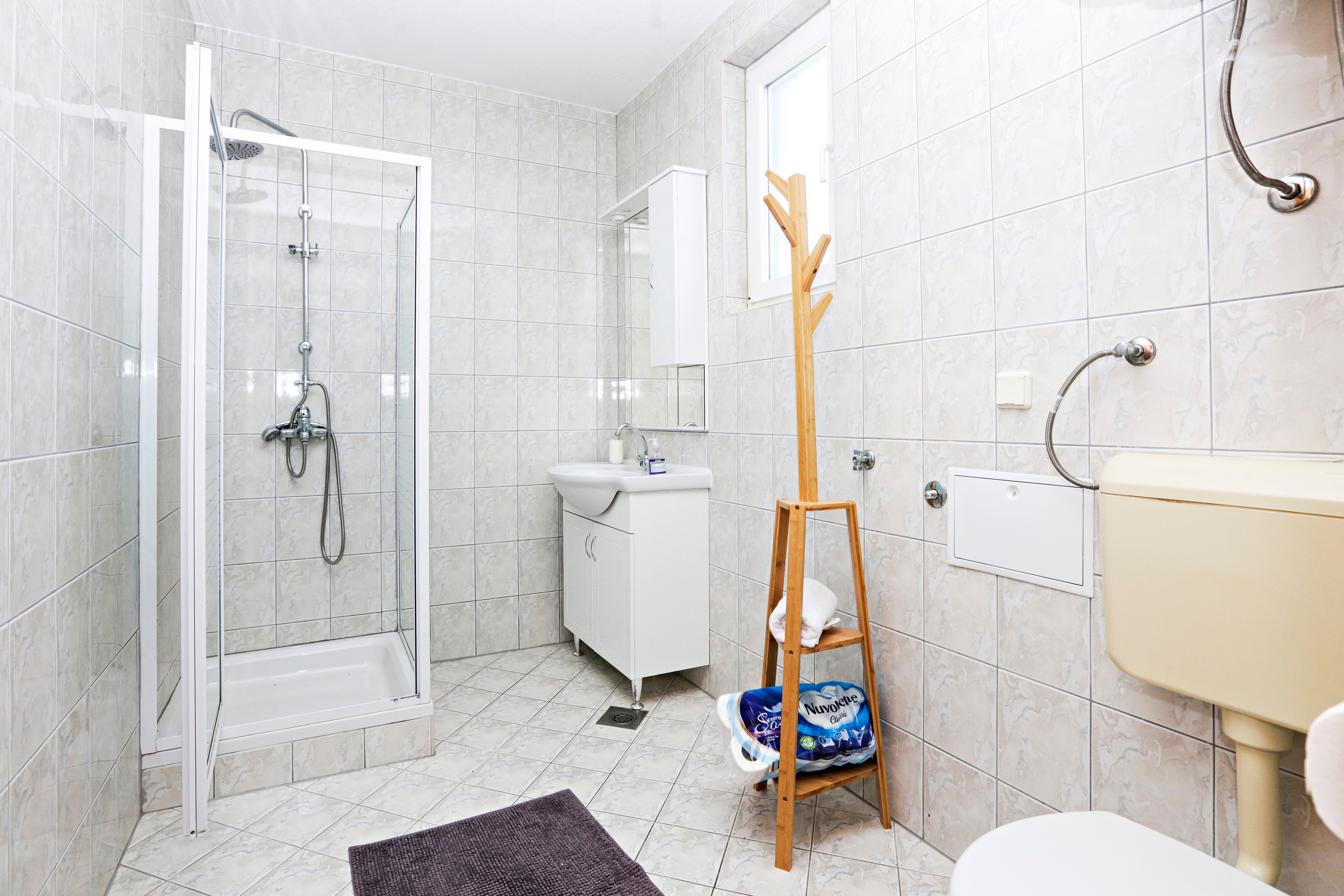 Two bedroom apartment with terrace and sea view Stupin Čeline, Rogoznica  A-a