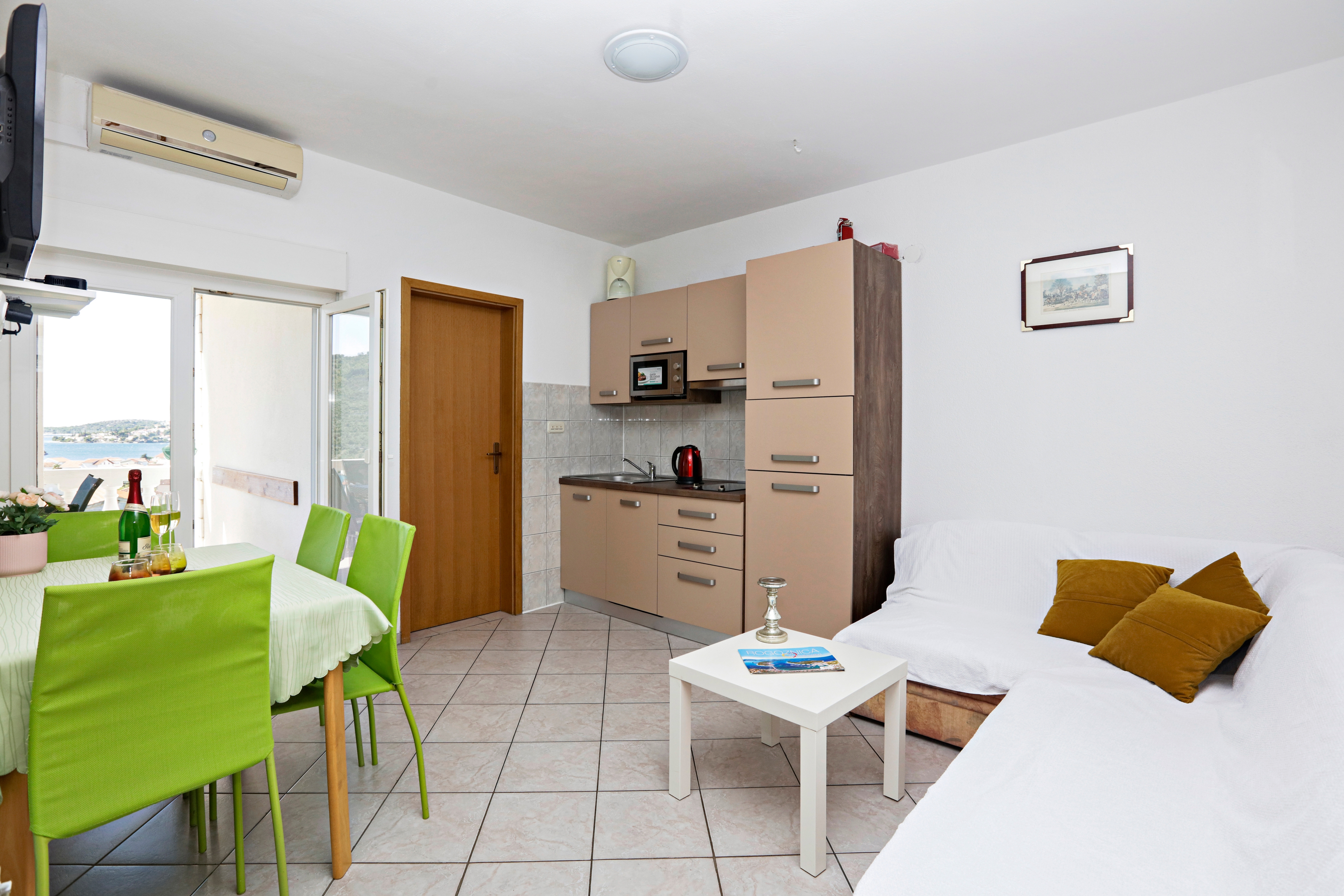 Two bedroom apartment with terrace and sea view Stupin Čeline, Rogoznica (A-23257-a)