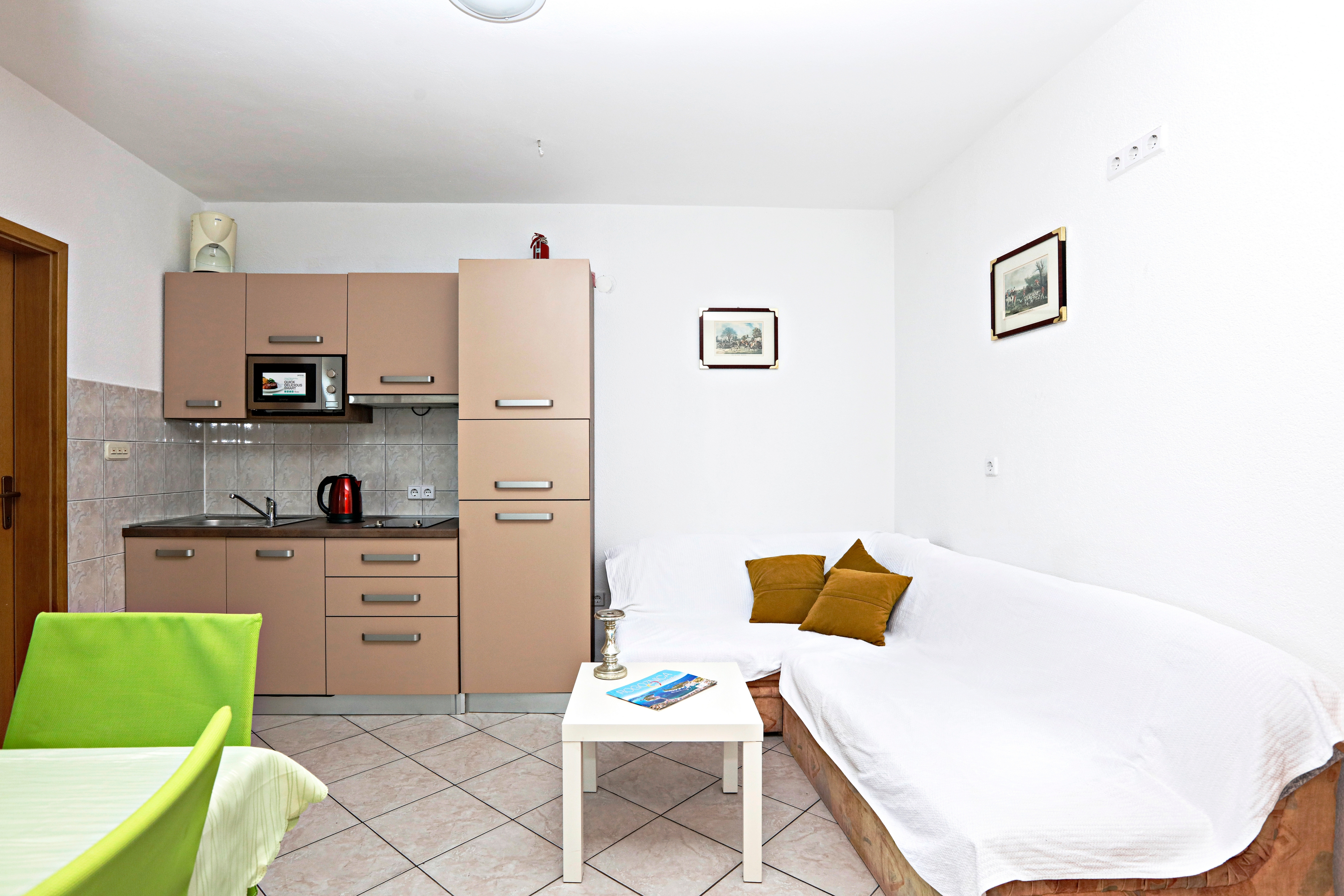 Top Rogoznica Stupin Čeline Top Rogoznica Stupin Čeline