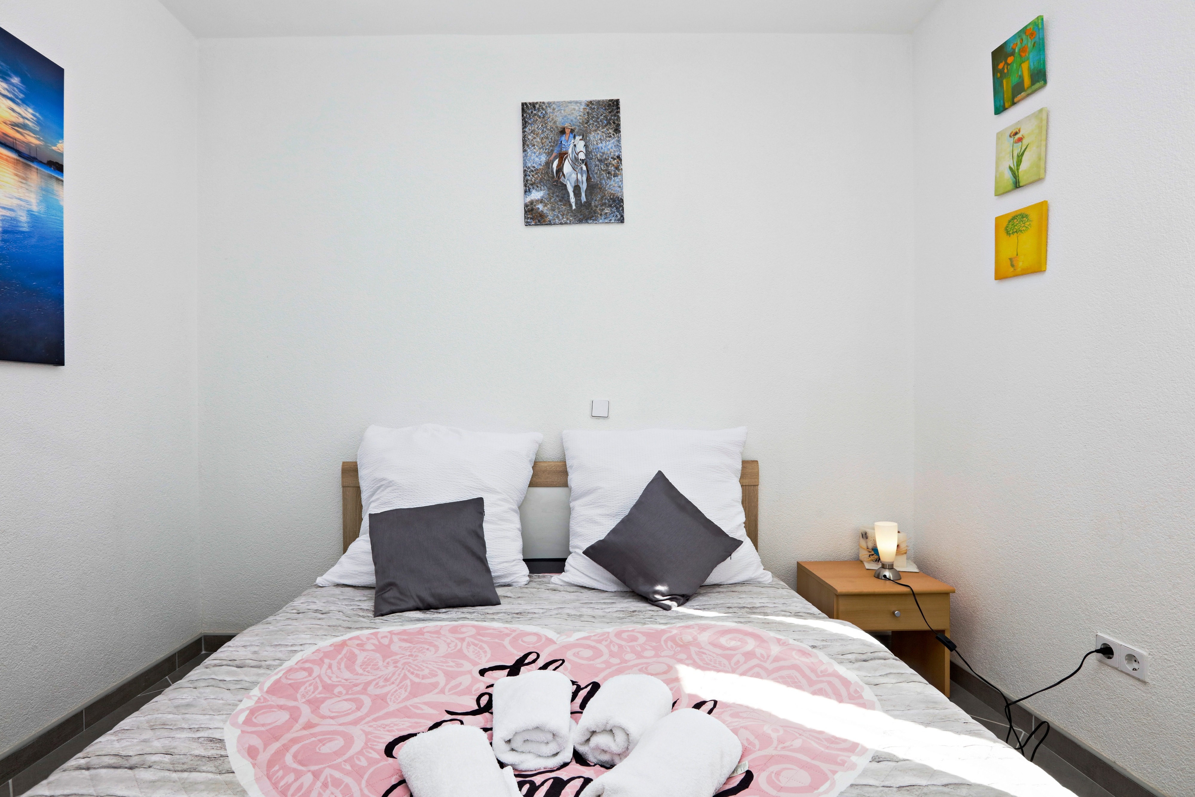 Two bedroom apartment with balcony and sea view Stupin Čeline, Rogoznica  A-b