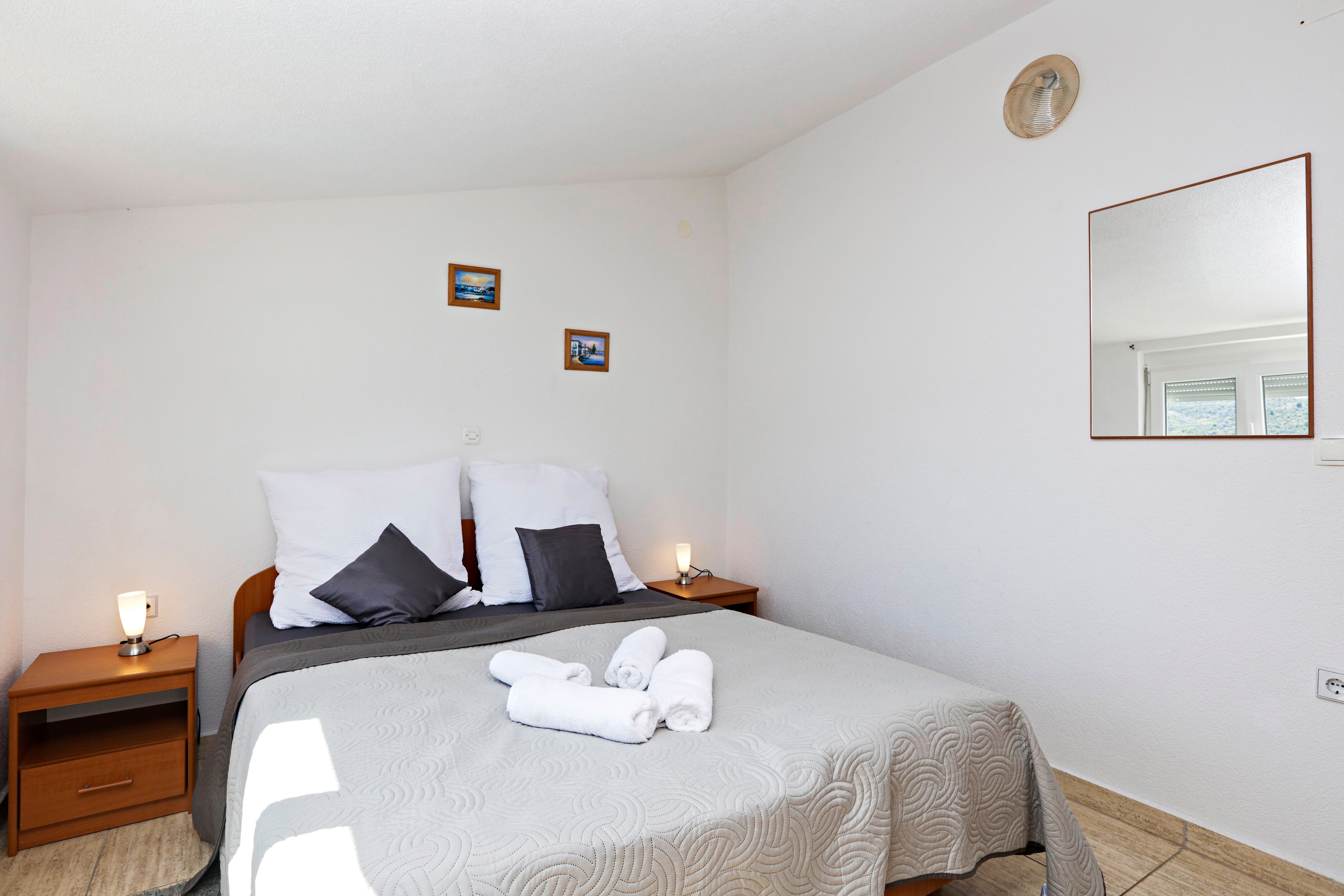 One bedroom apartment with balcony and sea view Stupin Čeline, Rogoznica  A-d