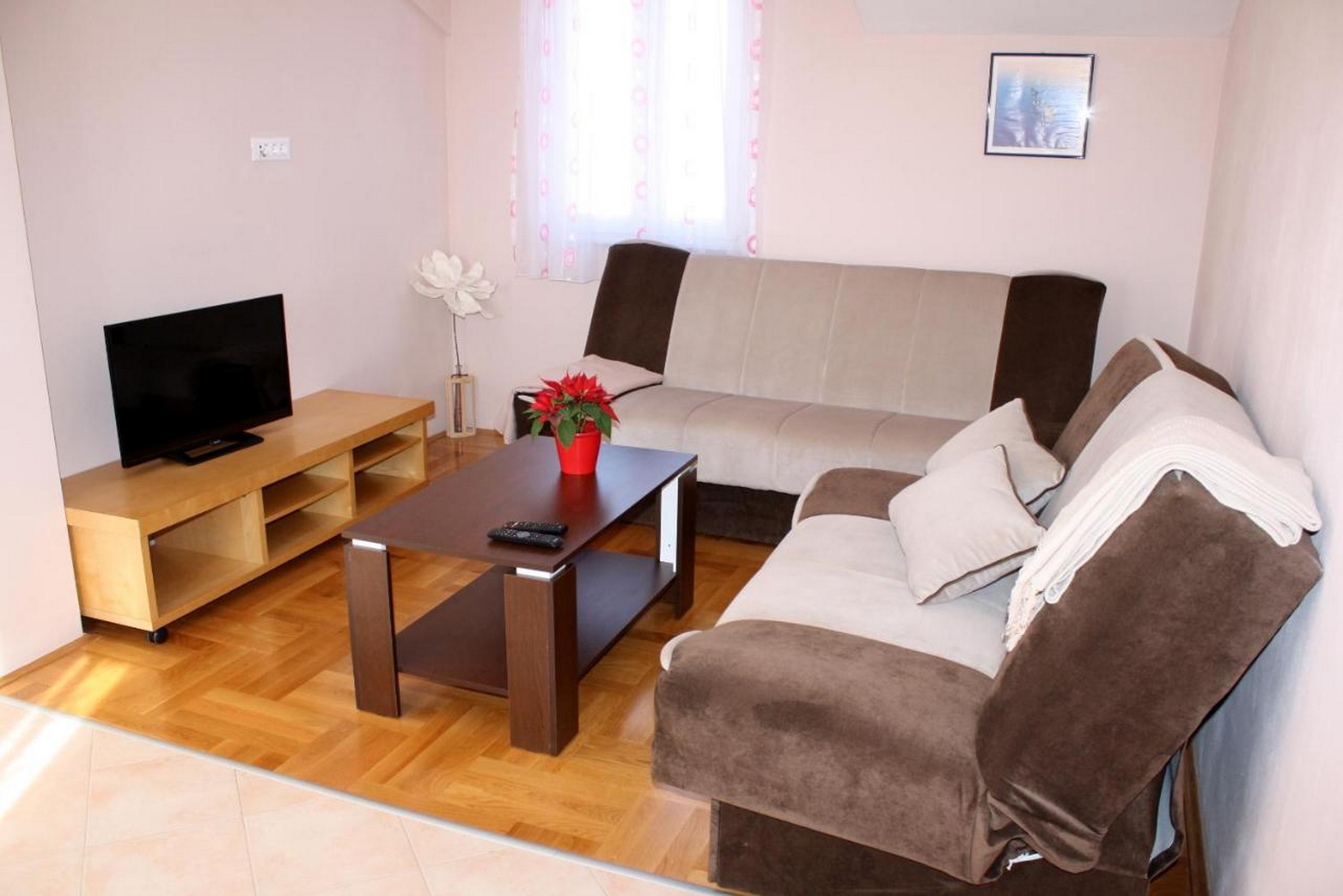 Two bedroom apartment with balcony and sea view Žedno, Čiovo  A-a