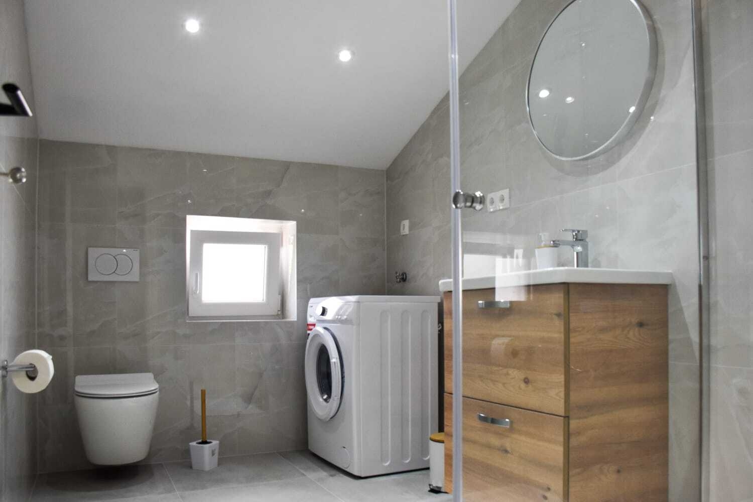 Two bedroom apartment with terrace and sea view Crikvenica  A-a