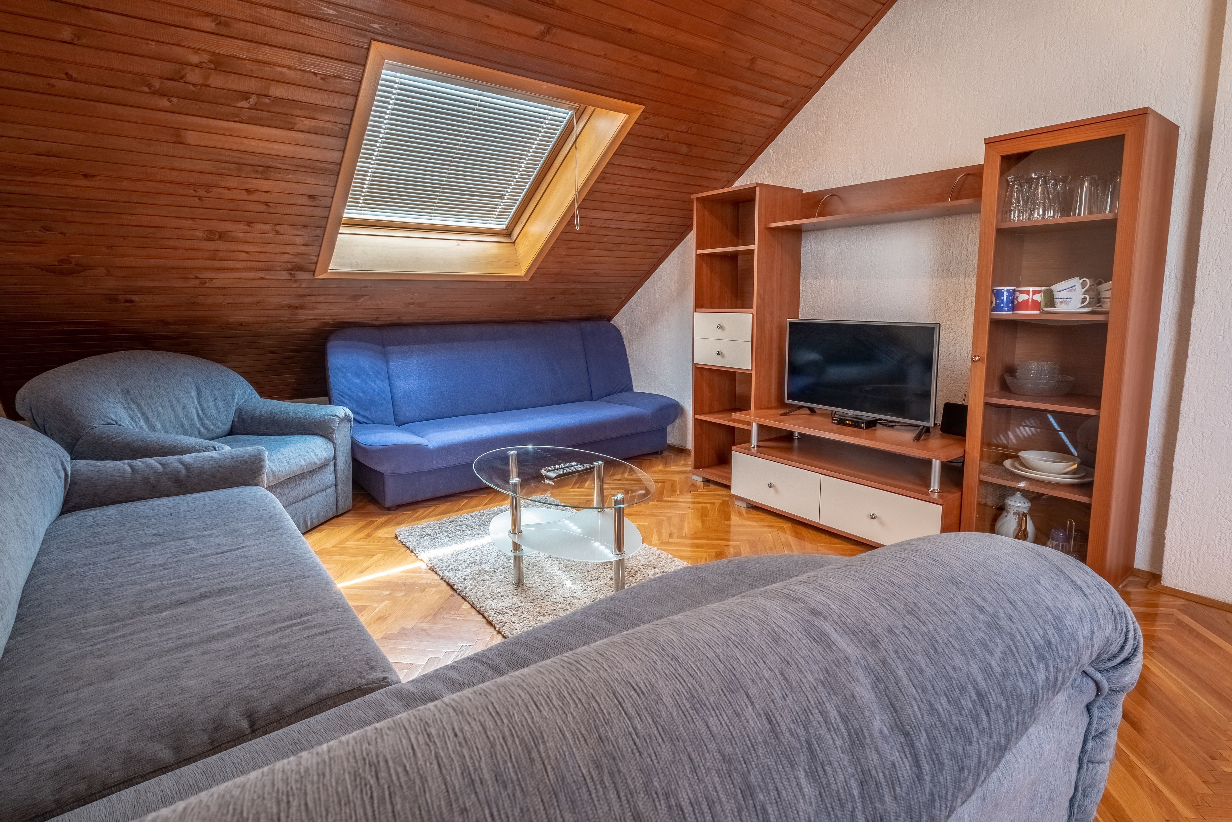 Two bedroom apartment with terrace and sea view Crikvenica  A-a