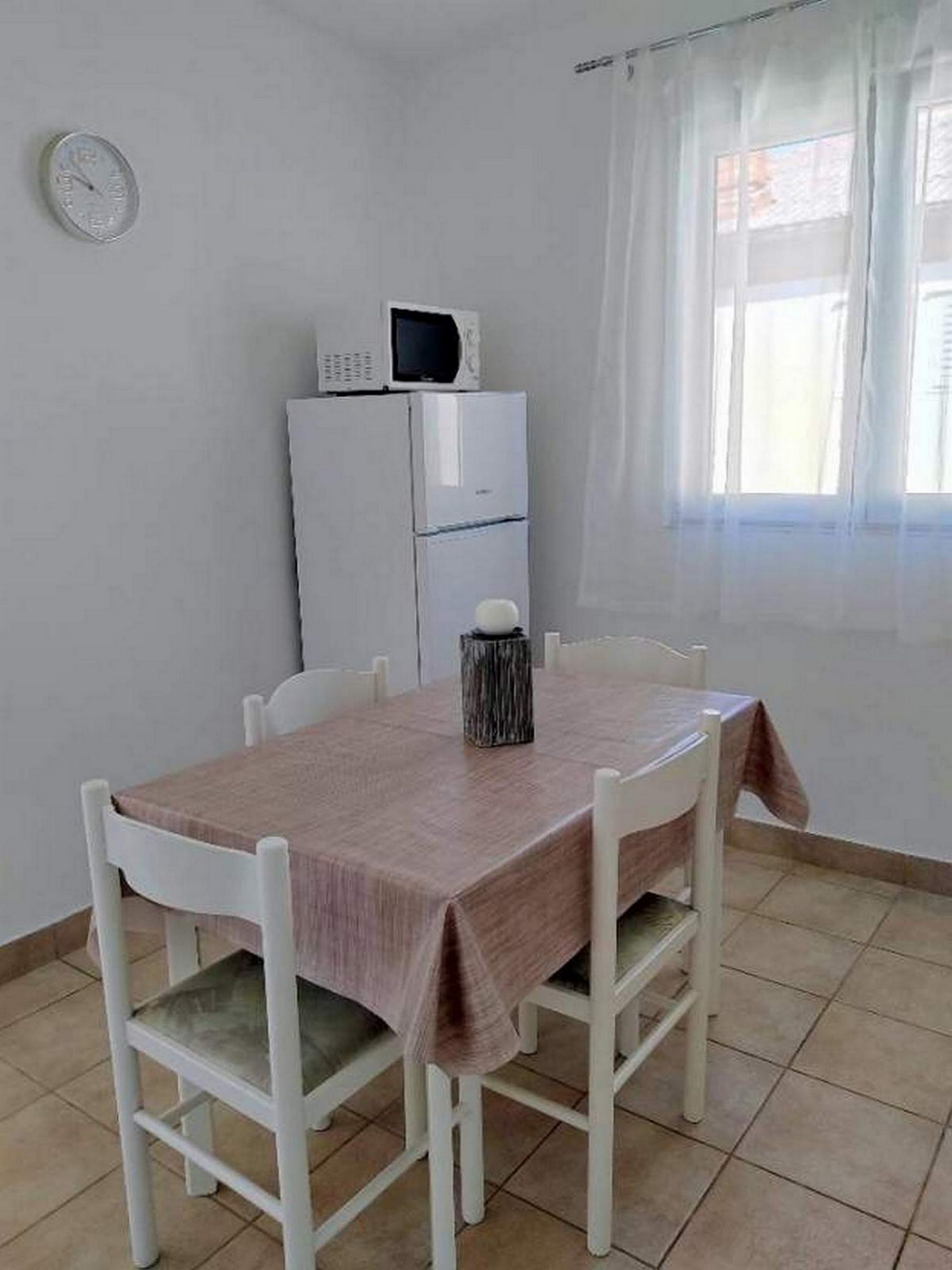 Two bedroom apartment with terrace Rab (A-23298-a) Two bedroom apartment with terrace Rab (A-23298-a)