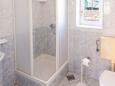 Bathroom Povljana, Bathroom in the apartment, (pet friendly).