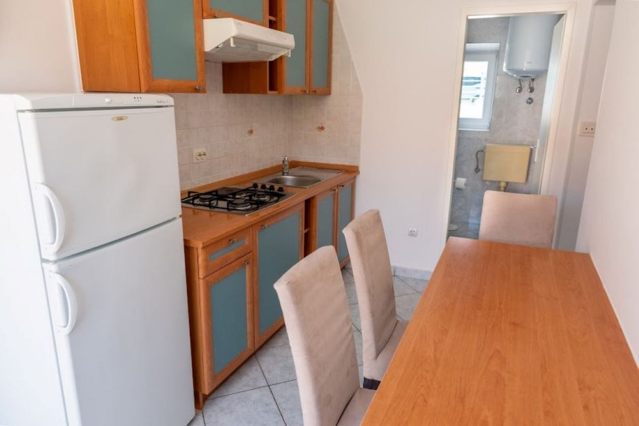 Two bedroom apartment with terrace and sea view Povljana, Pag (A-233-b)