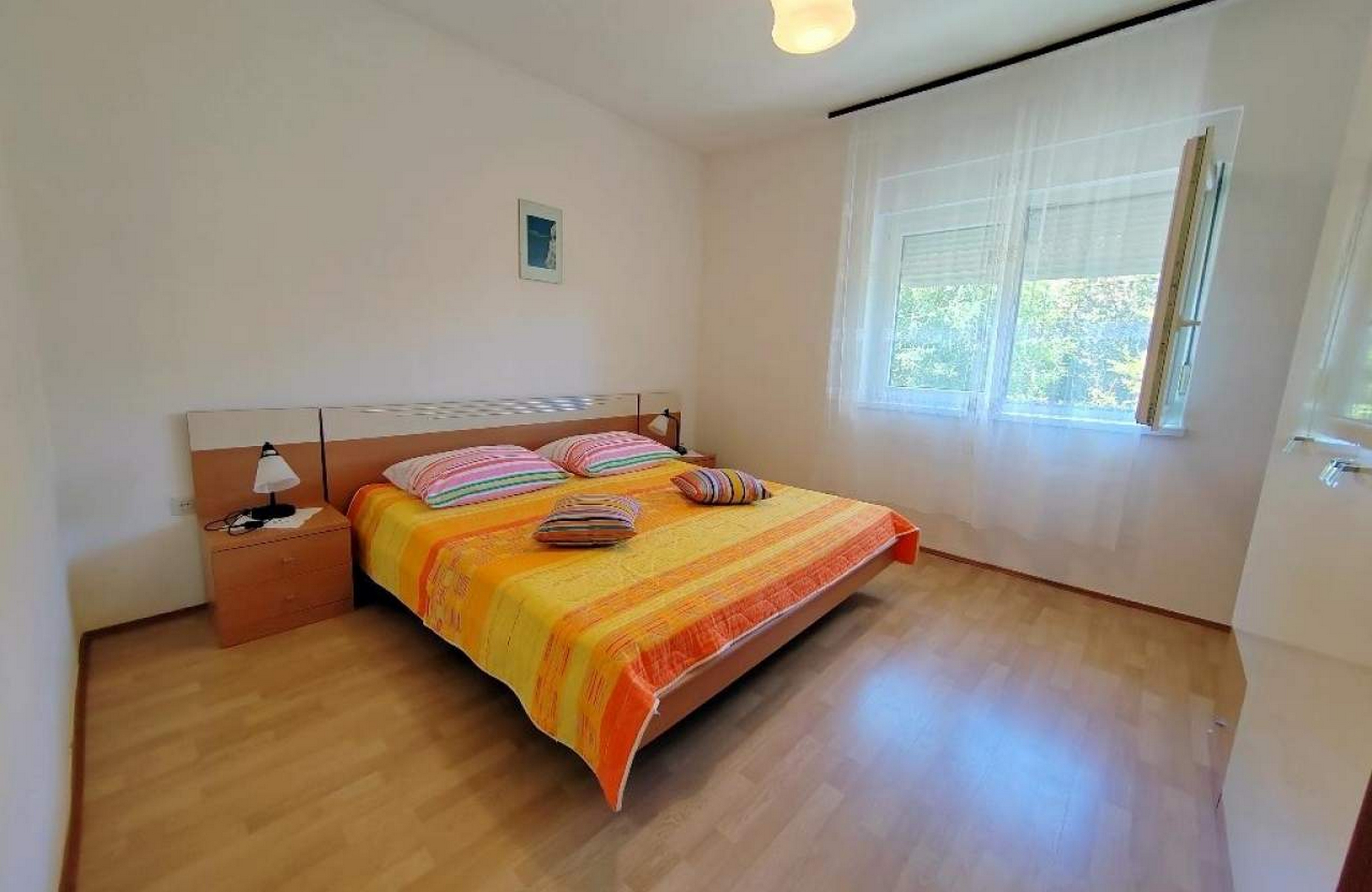 Top Rab Barbat Top Rab Barbat