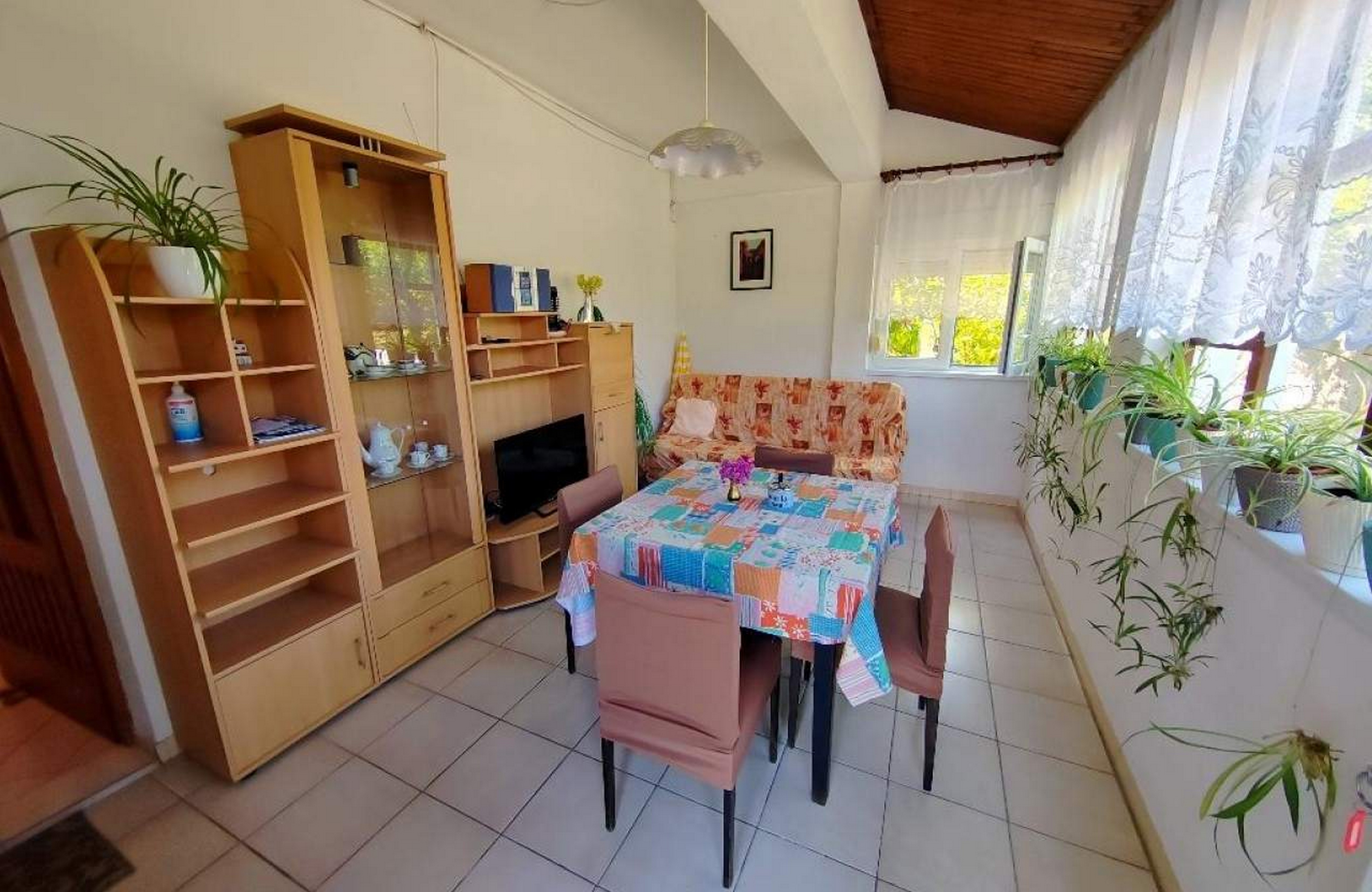 Three bedroom apartment with terrace Barbat, Rab (A-23300-a) Three bedroom apartment with terrace Barbat, Rab (A-23300-a)