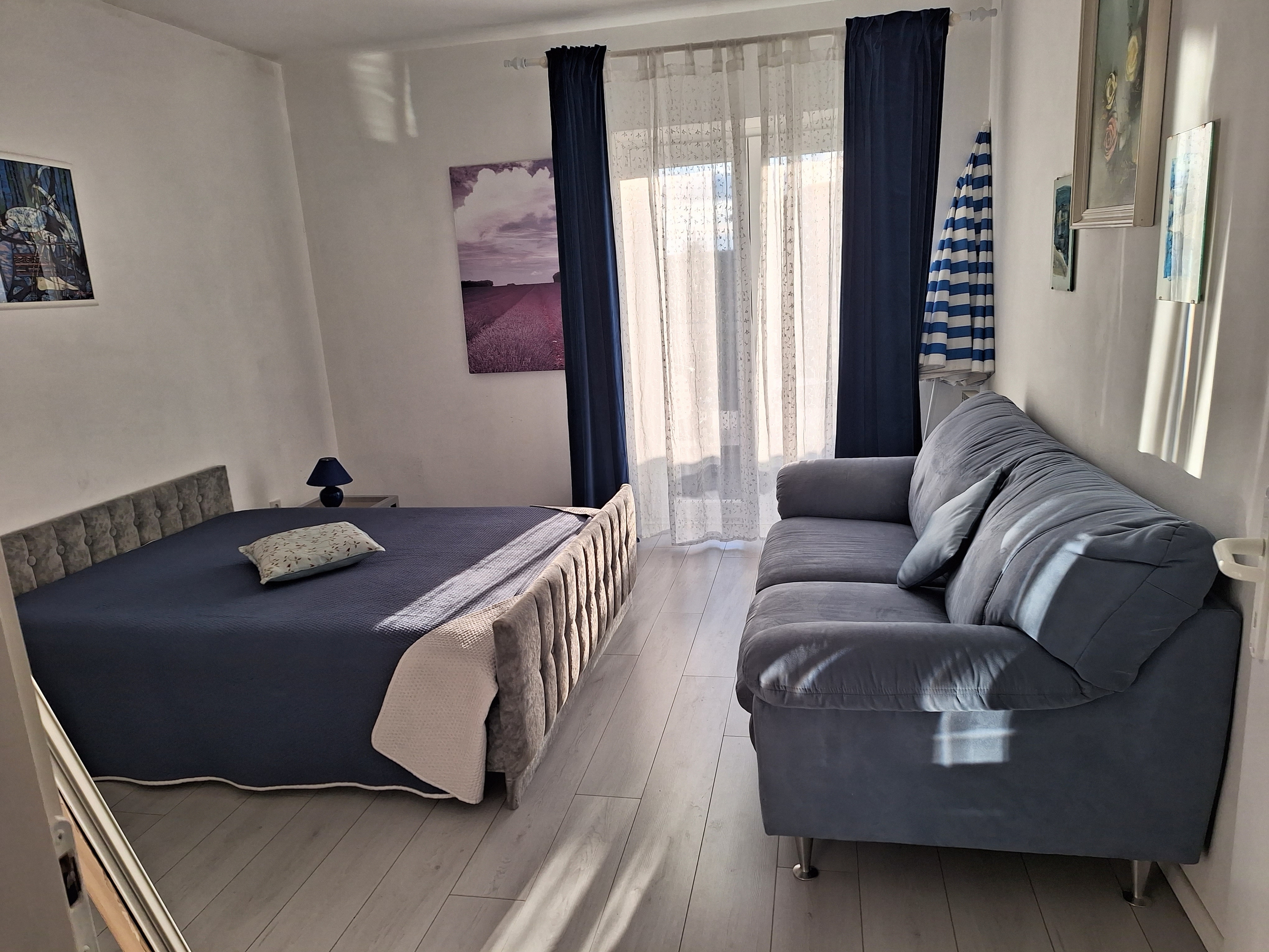 Two bedroom apartment with terrace and sea view Punat, Krk (A-23310-b)