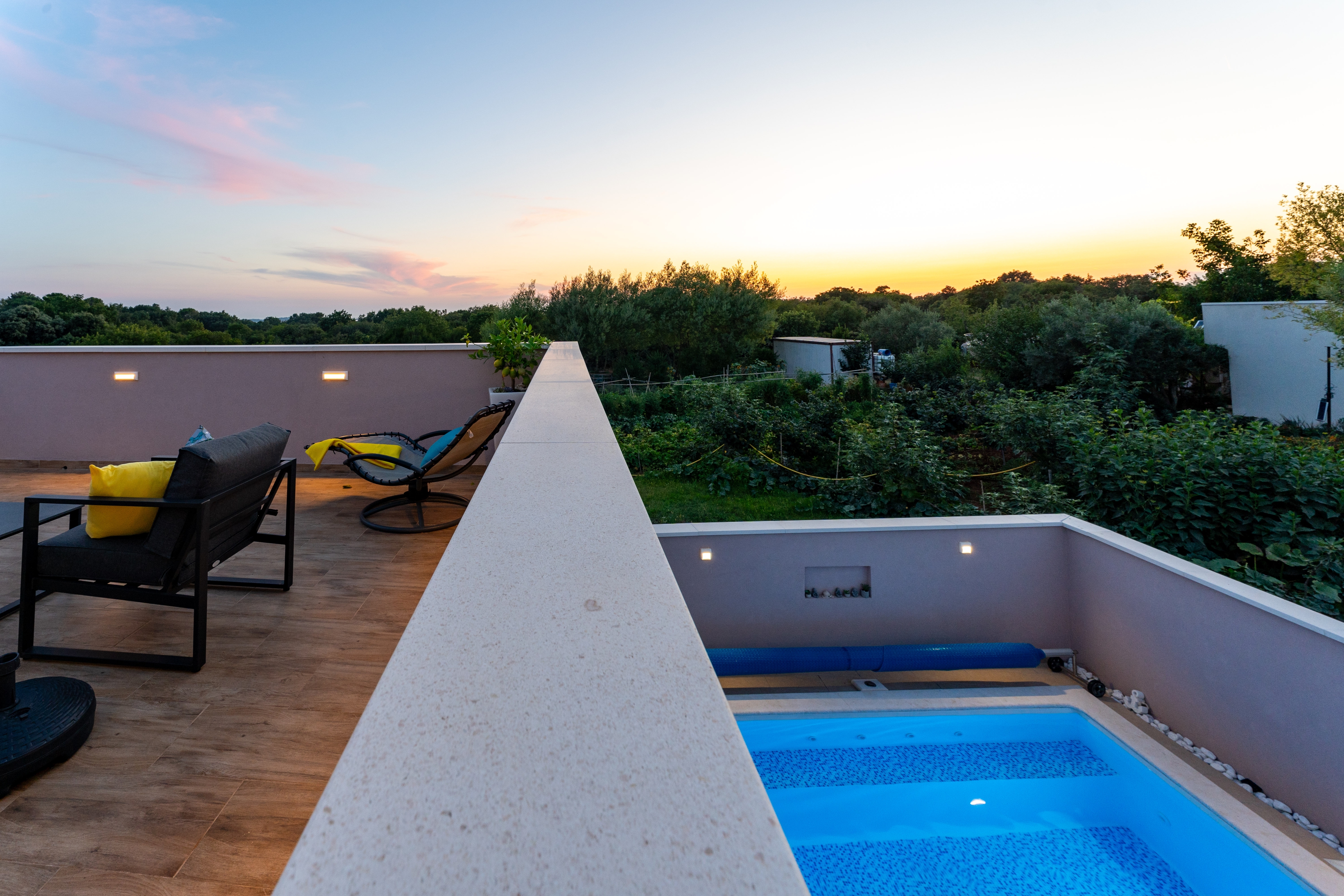 Four bedroom house with terrace Peroj, Fažana  K