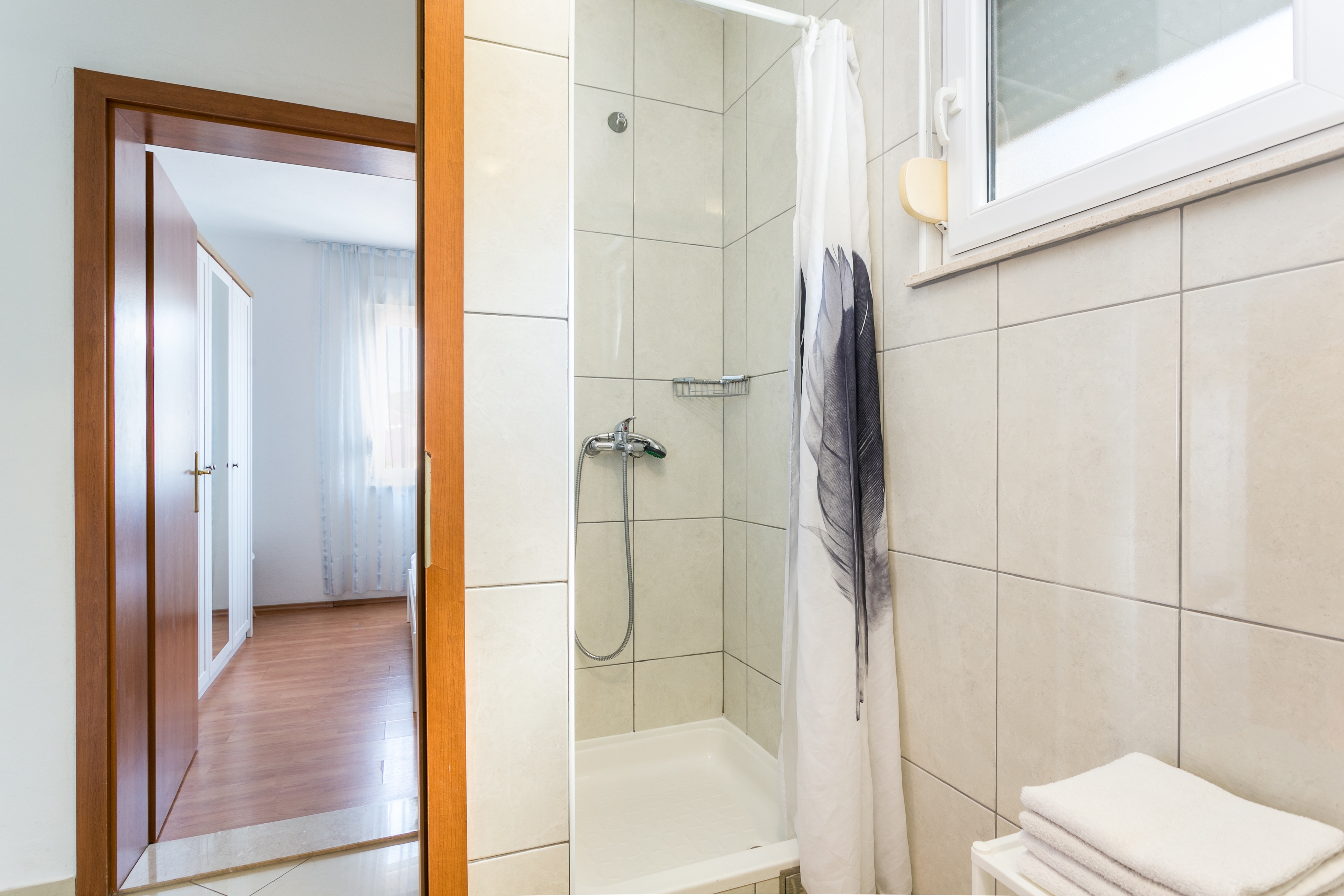 One bedroom apartment near beach Slatine, Čiovo  A-a