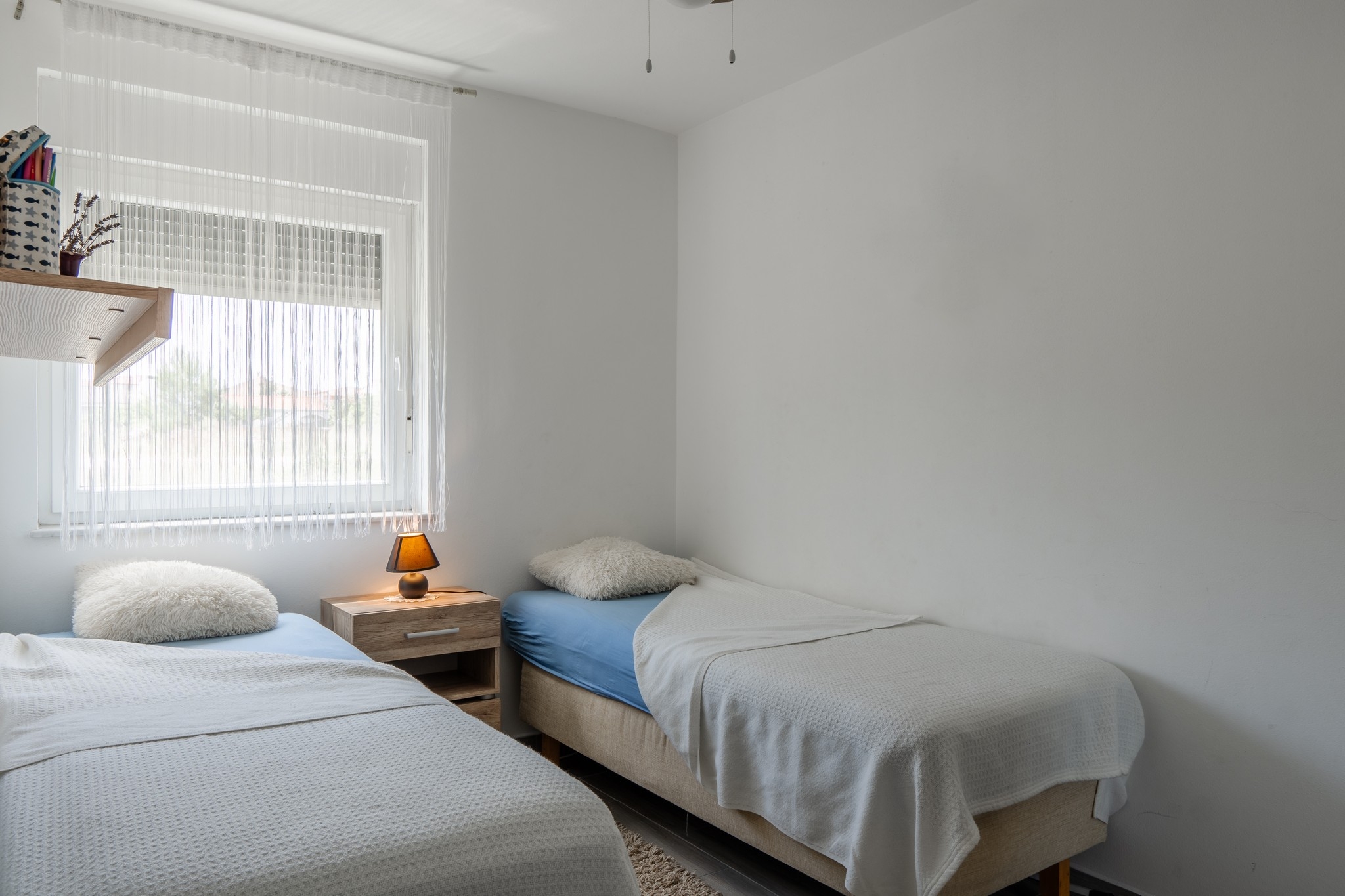Three bedroom apartment with terrace Vir  A-a