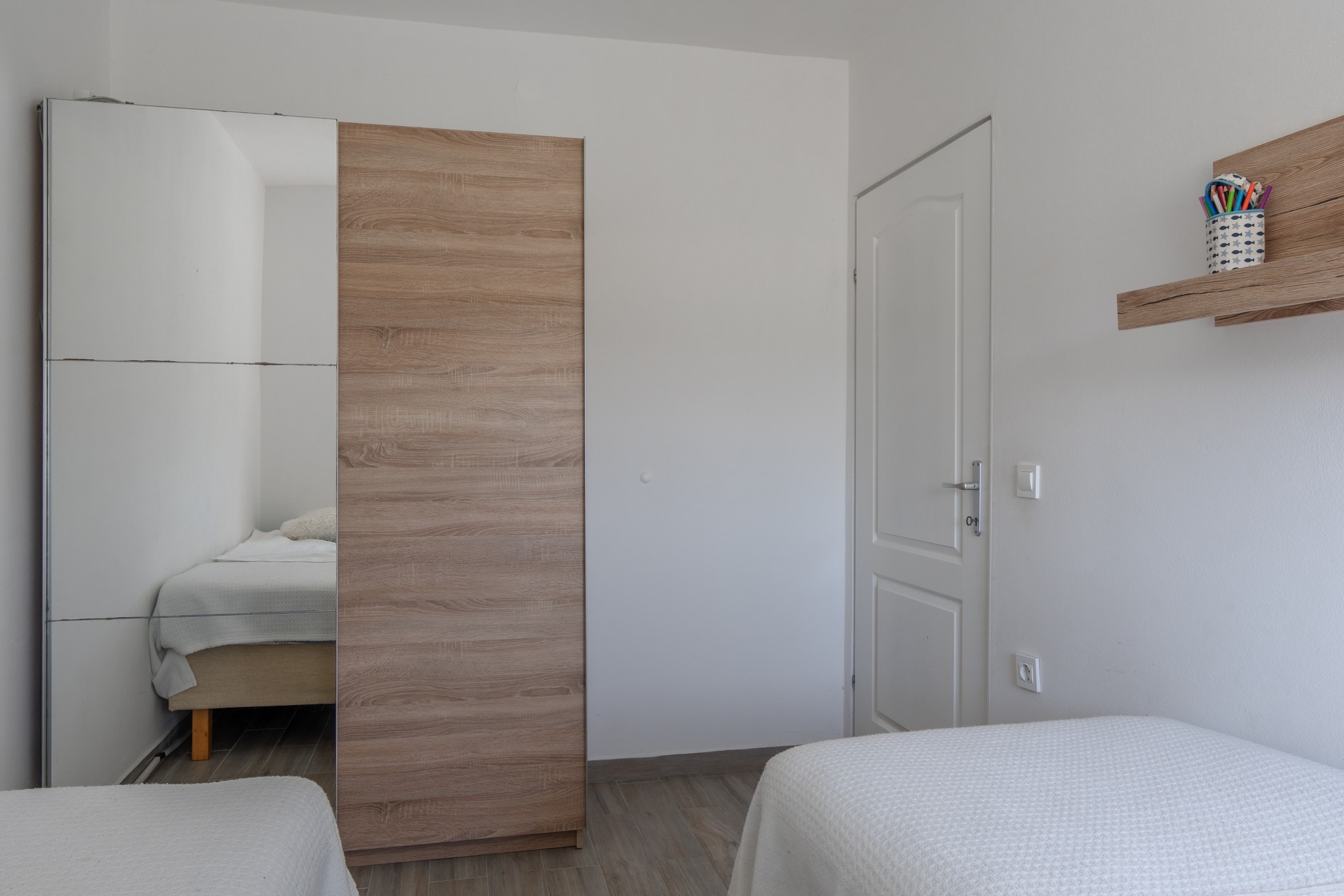 Three bedroom apartment with terrace Vir  A-a