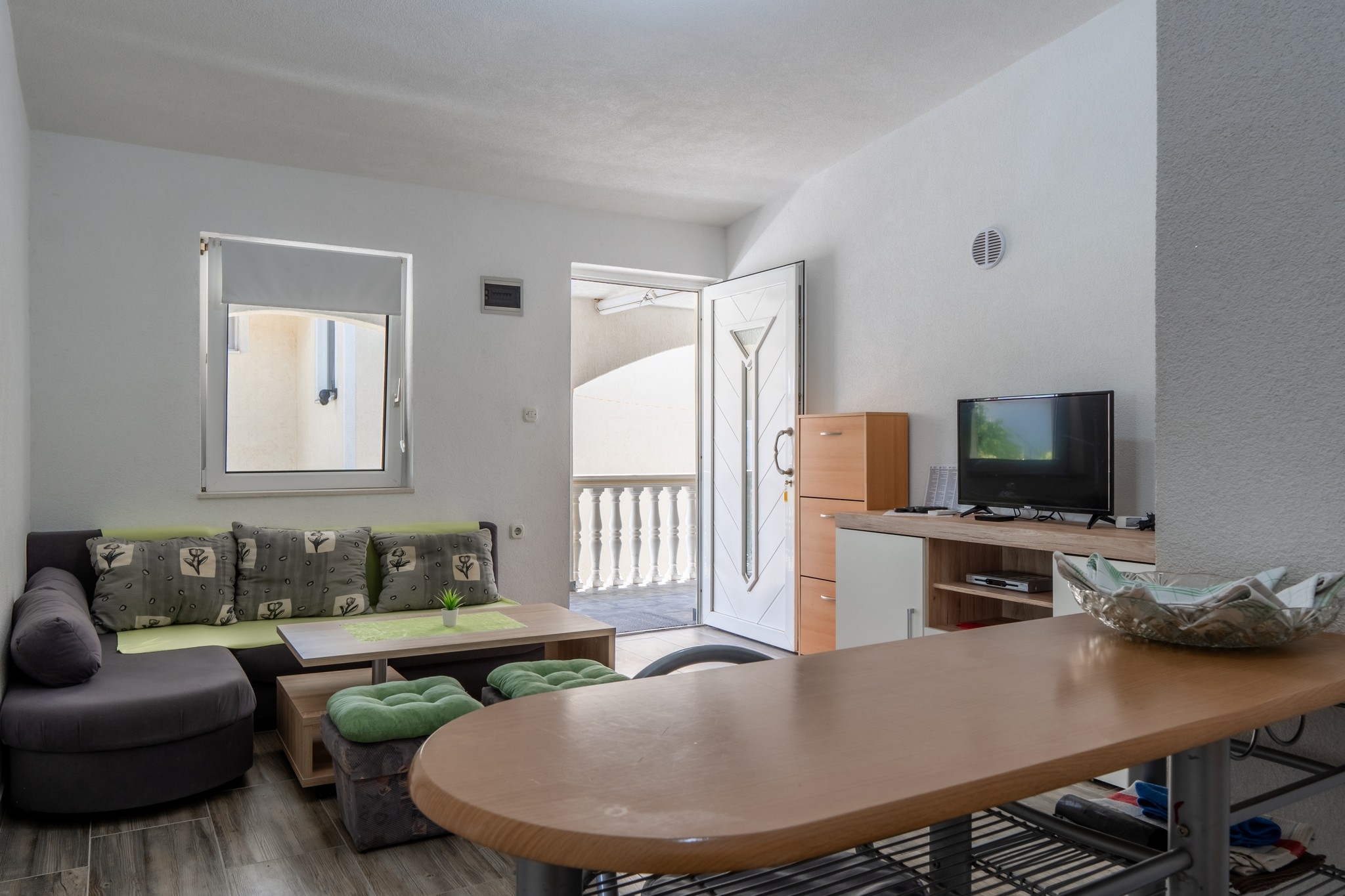 Two bedroom apartment with balcony Vir (A-23334-d)