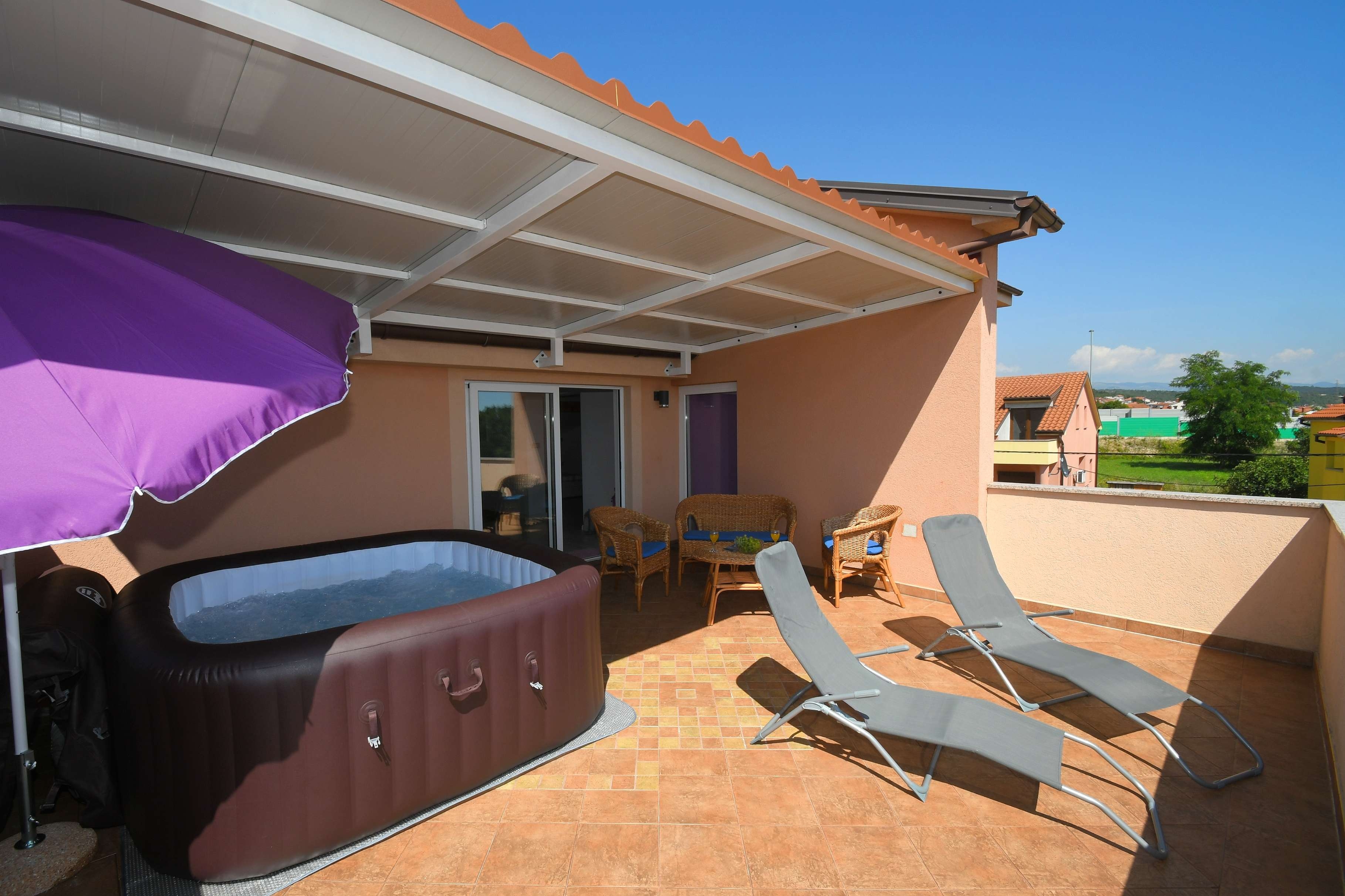 Two bedroom apartment with terrace and sea view Rijeka  A-a