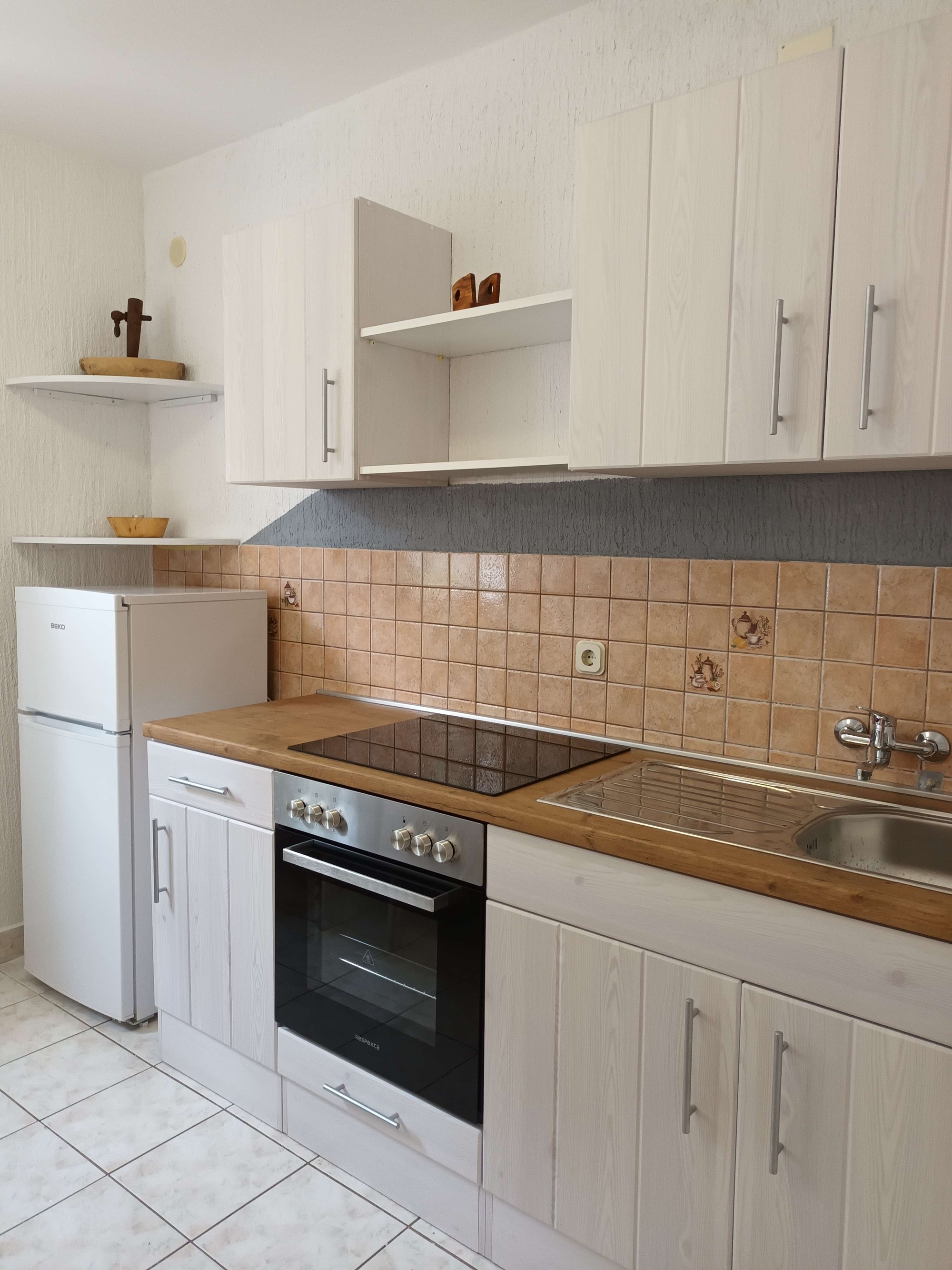 One bedroom apartment with balcony and sea view Supetarska Draga - Gonar, Rab (A-23349-a)