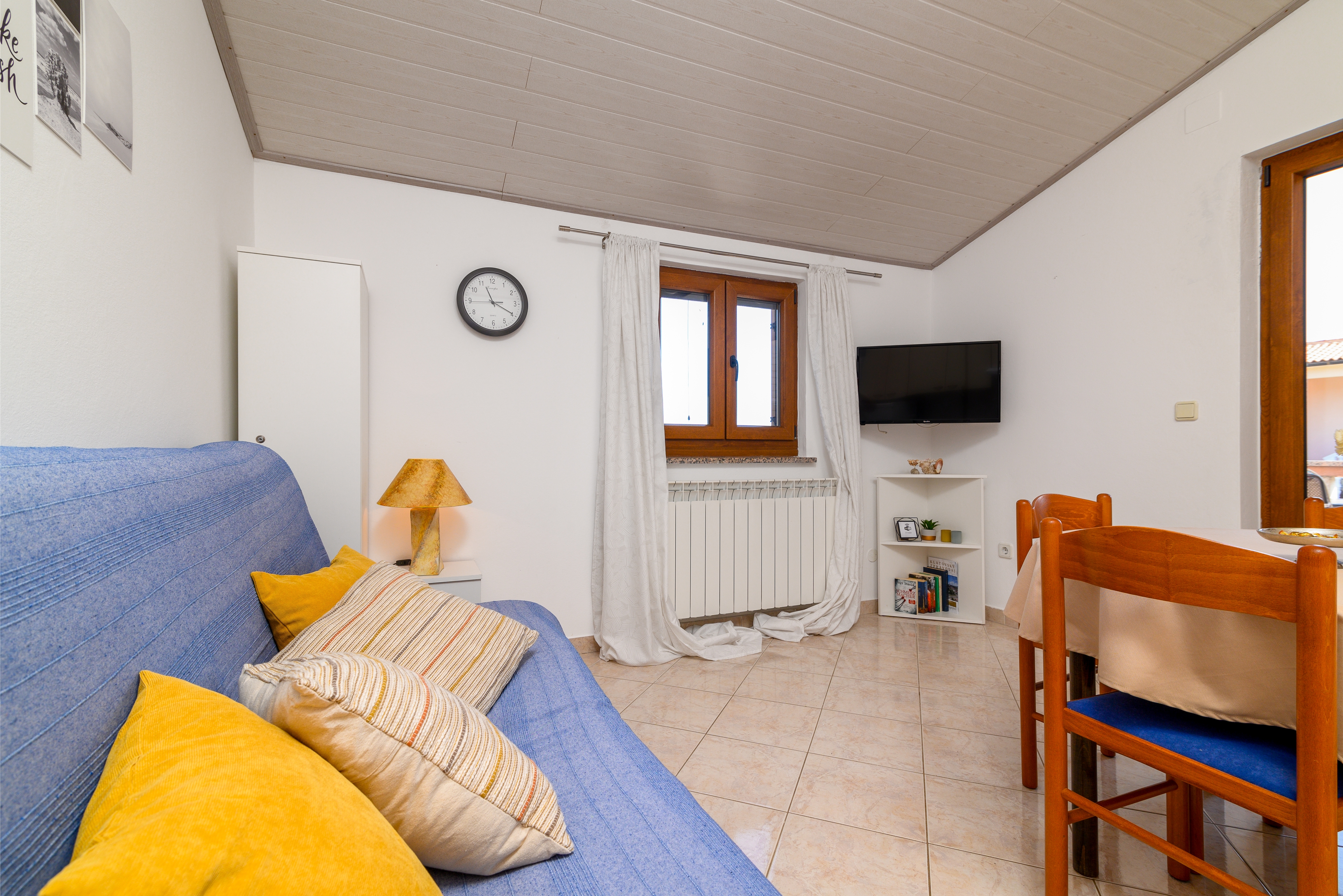 One bedroom apartment with terrace and sea view Duga Luka (Prtlog), Labin (A-2335-c)