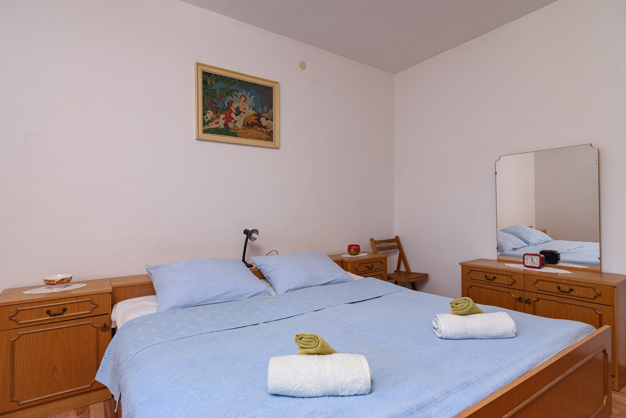 Three bedroom apartment with terrace and sea view Marina, Trogir  A-a
