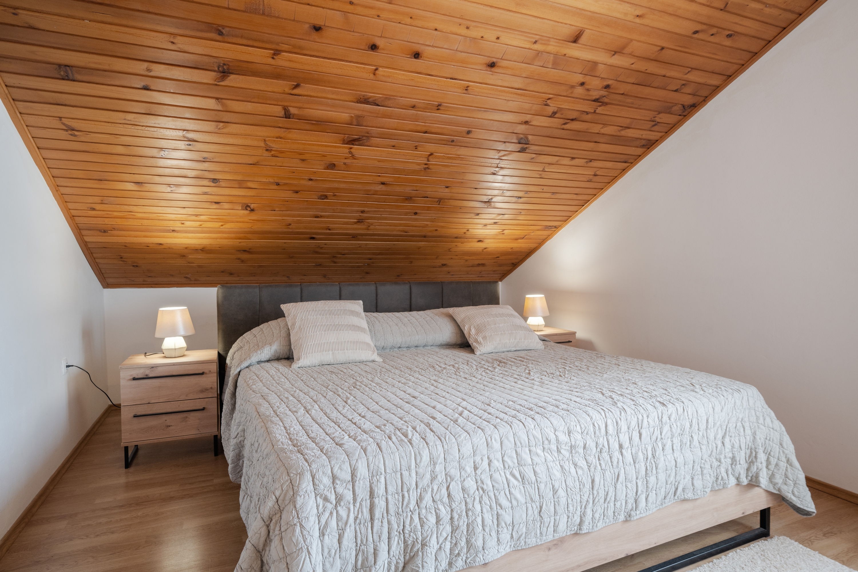 Three bedroom apartment near beach Prižba, Korčula  A-a