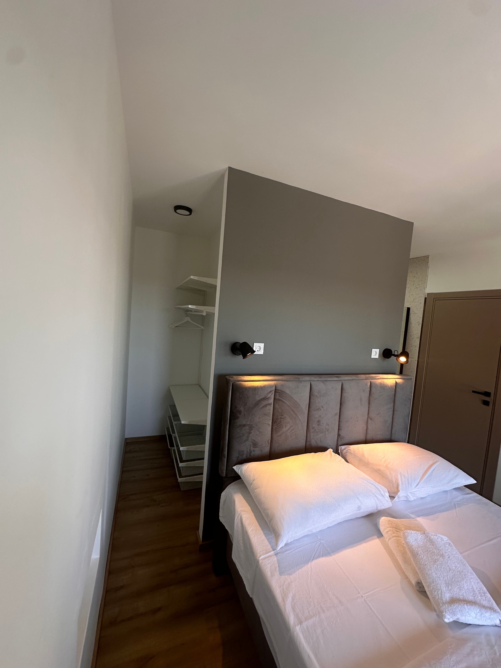 Two bedroom apartment near beach Pakoštane, Biograd  A-b