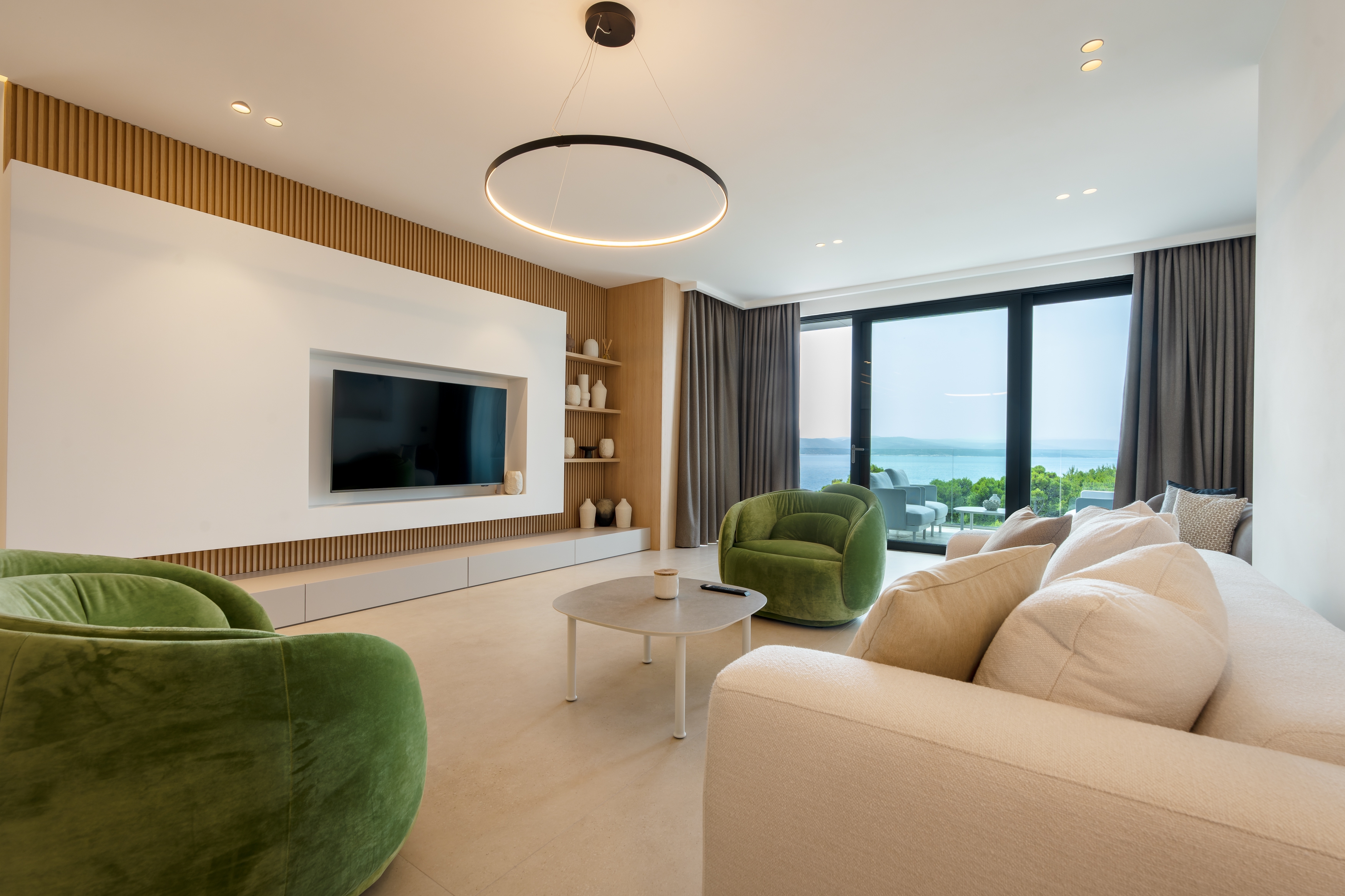 Four-bedroom house with terrace and sea view Baška Voda, Makarska (K-23370)