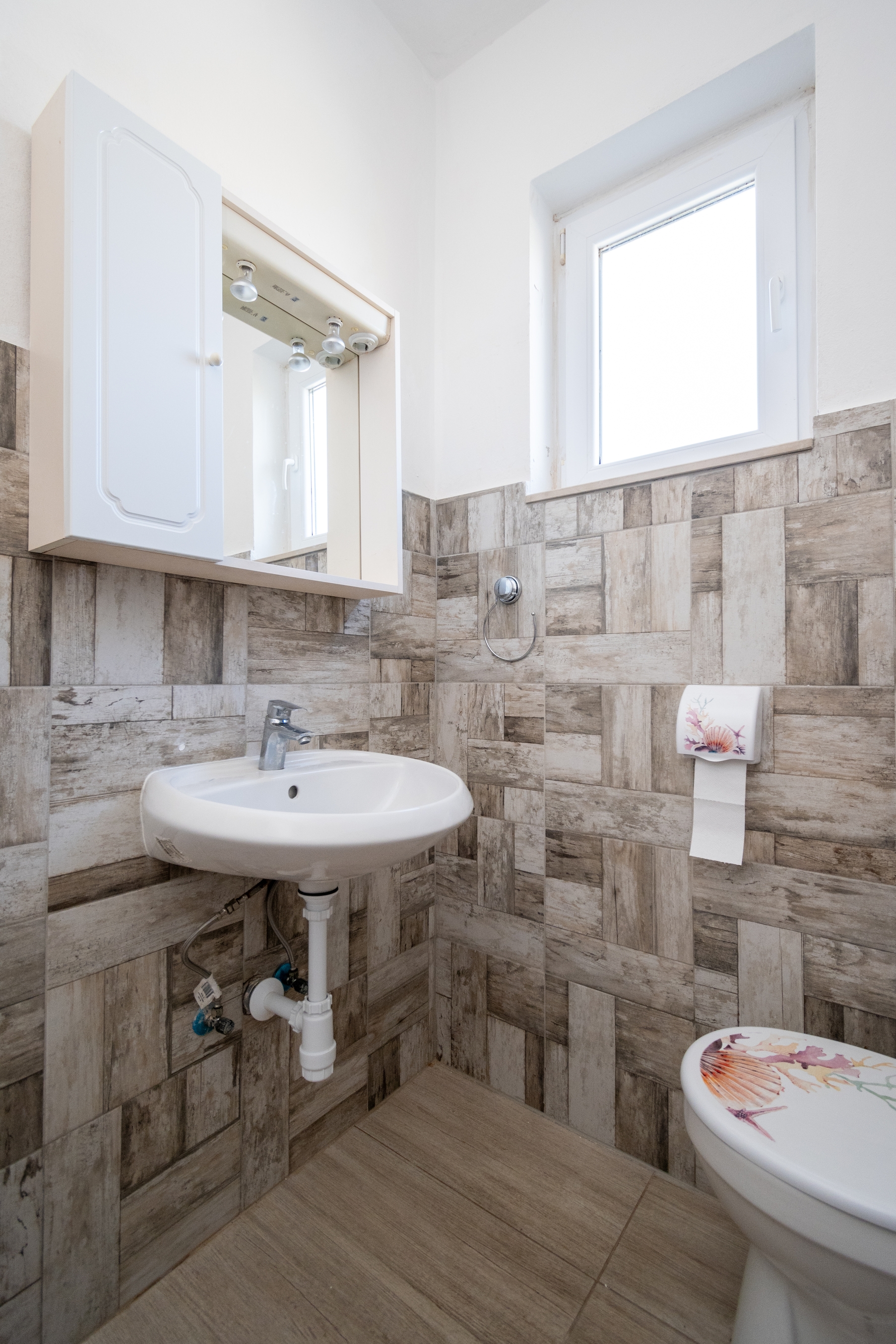 Three bedroom apartment with terrace and sea view Bibinje, Zadar  A-a